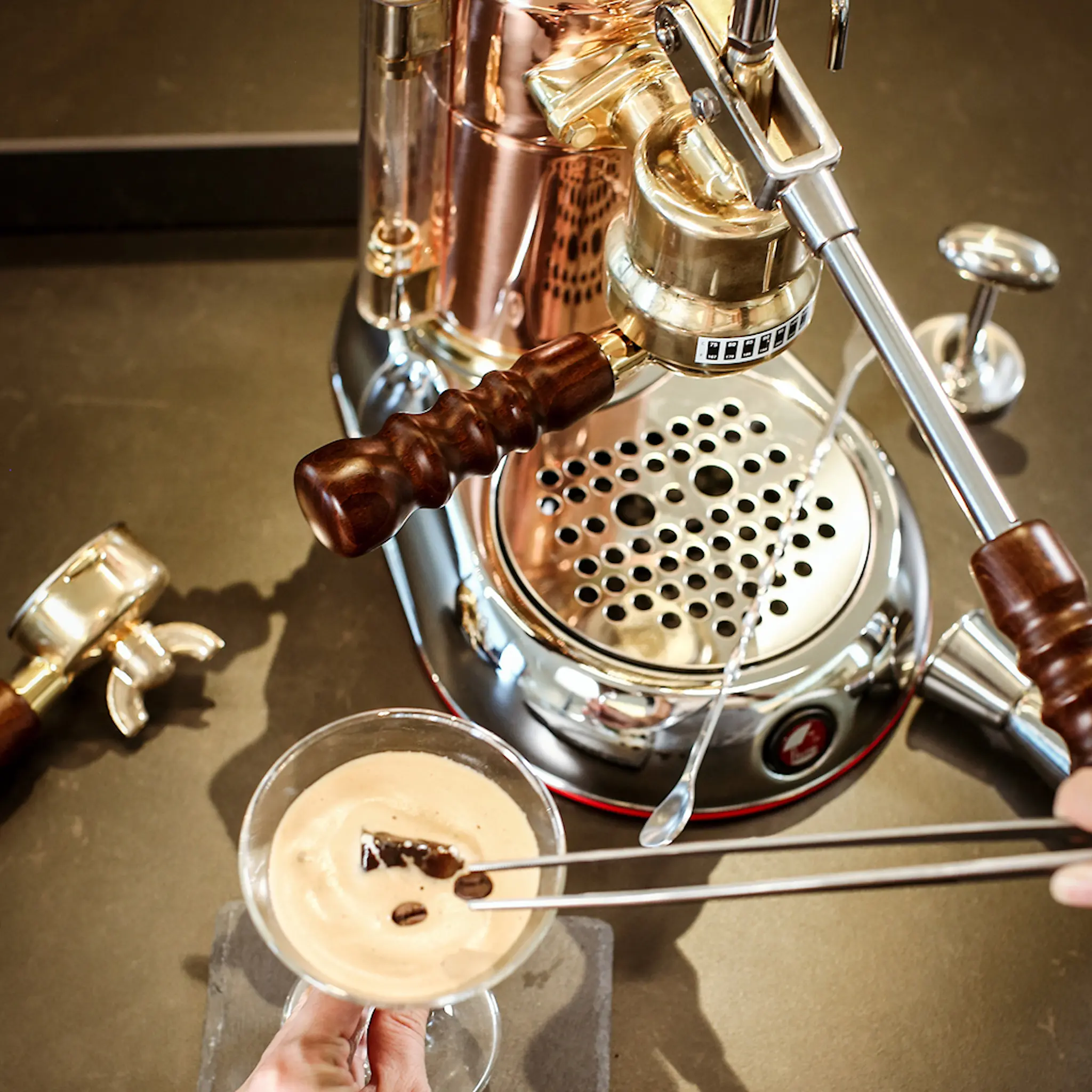 La Pavoni Esperto Manuell Kaffemaskin med Hävarm Koppar