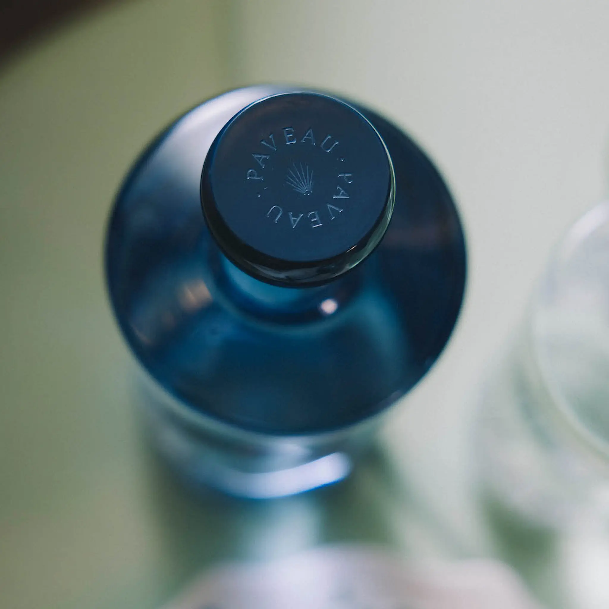 Paveau Swirl flaske medium 0,75L Midnight