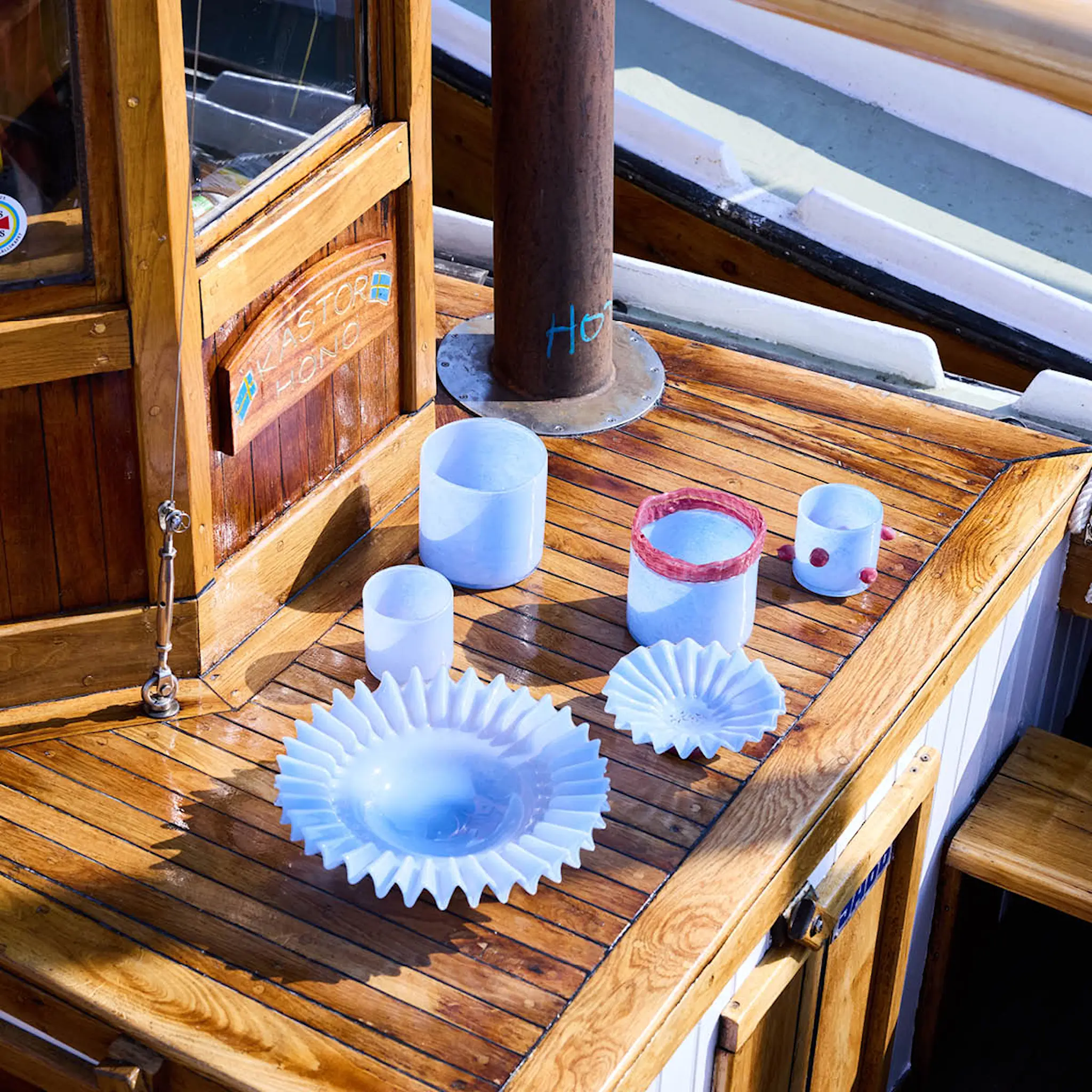 ByOn Calore ljuslykta M 15 cm ljusblå