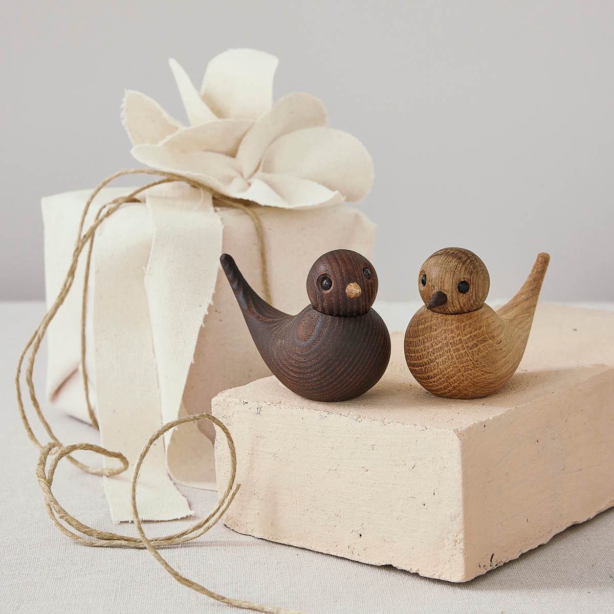 Spring Copenhagen Sweeties Svalor träddekoration 5,4 cm ek 2-pack