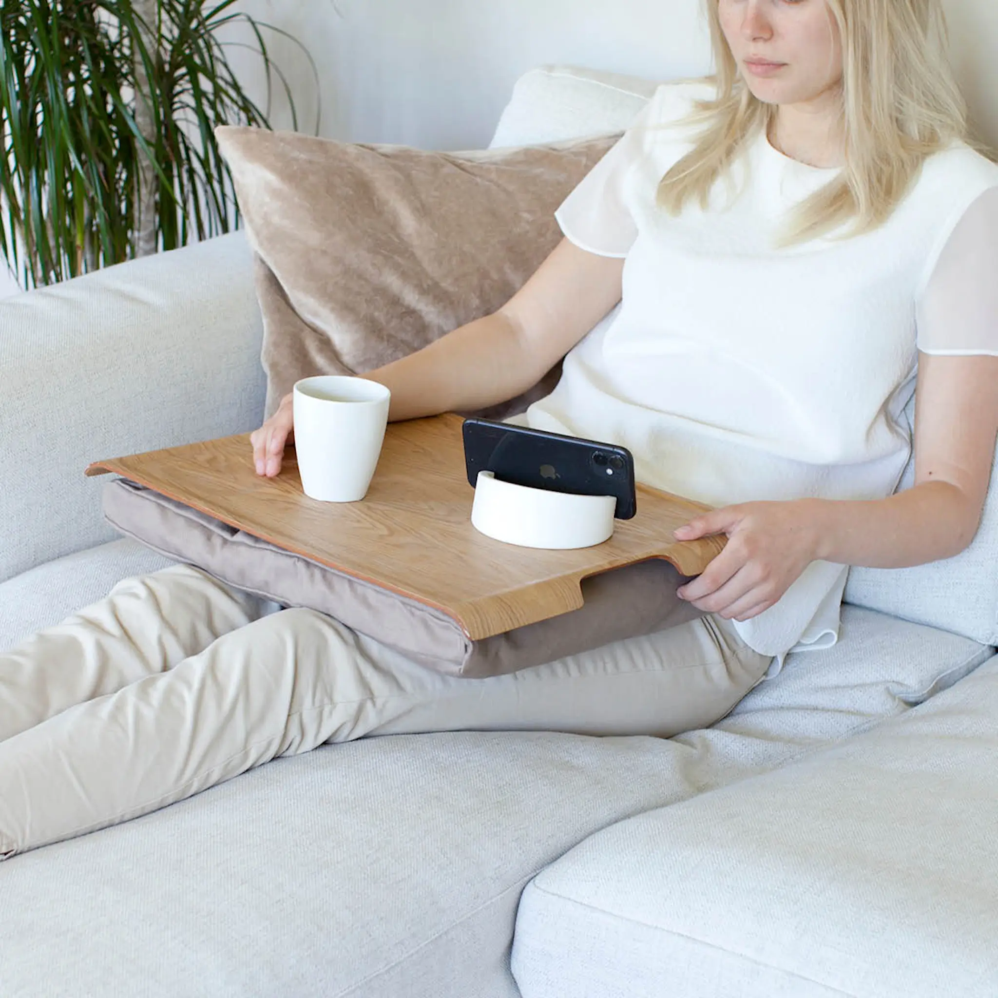 Bosign Laptray Sylitarjotin 46x38 cm Pajupuu/Hiekka