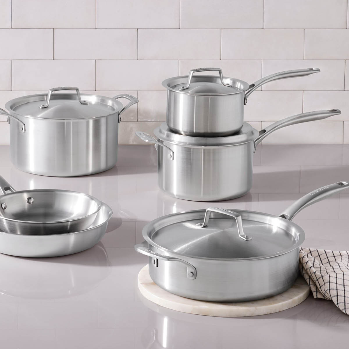 Le Creuset Essential 3-ply Stainless Steel kastrullset 5 delar