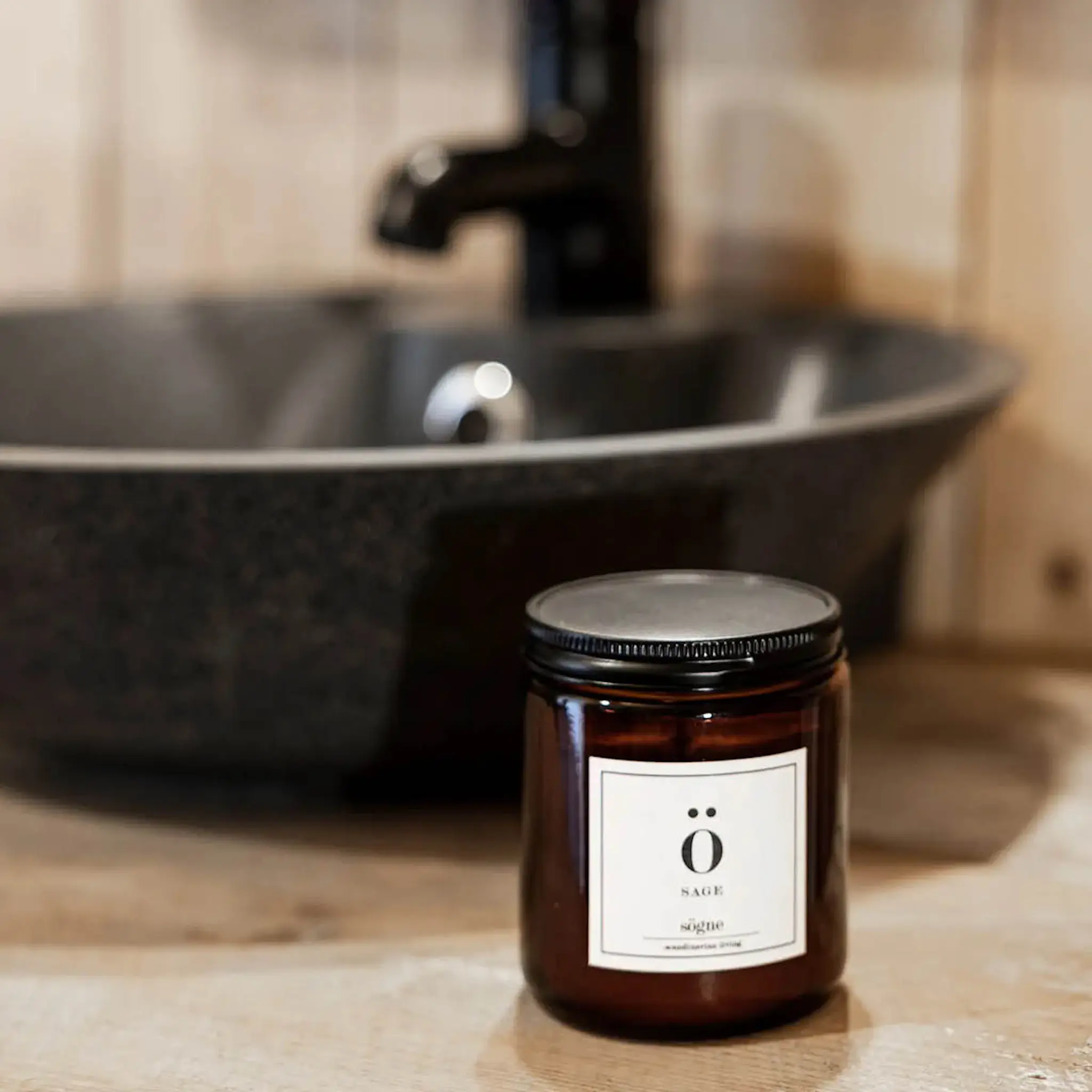 Sögne Home Doftljus sage 7x9 cm brun