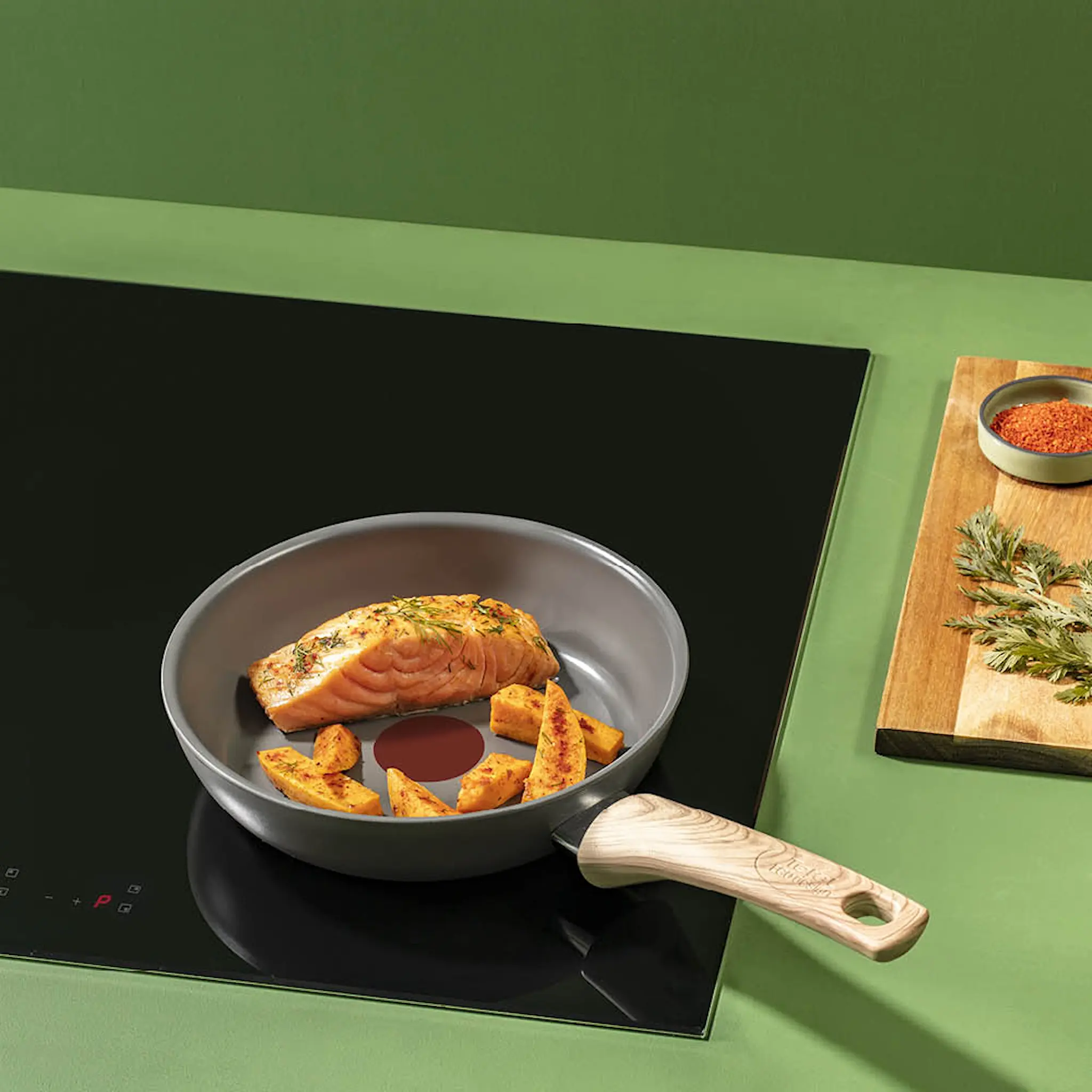 Tefal Renew stekpanna 20 cm grå
