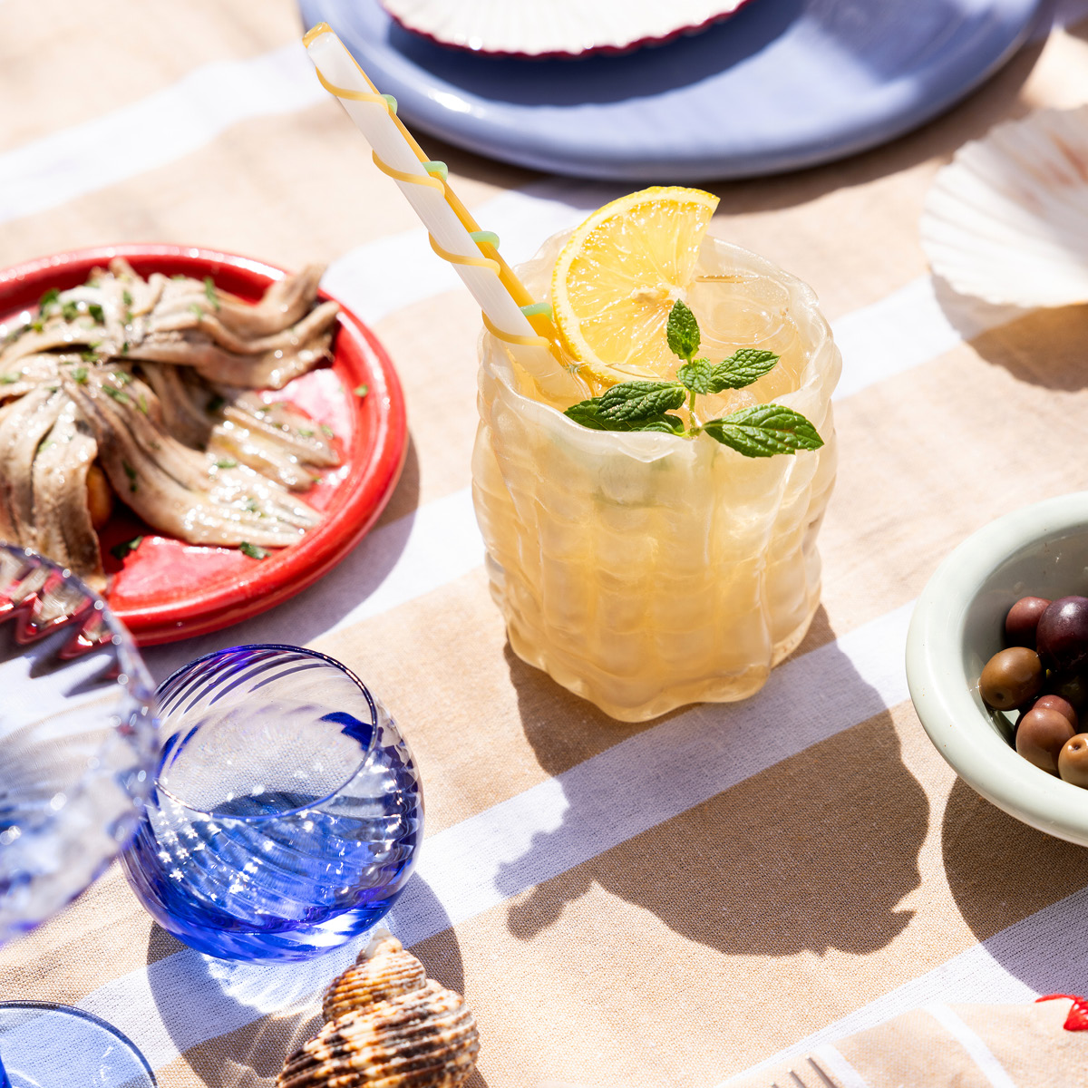 ByOn Lara Kynttilälyhty 10 cm Beige