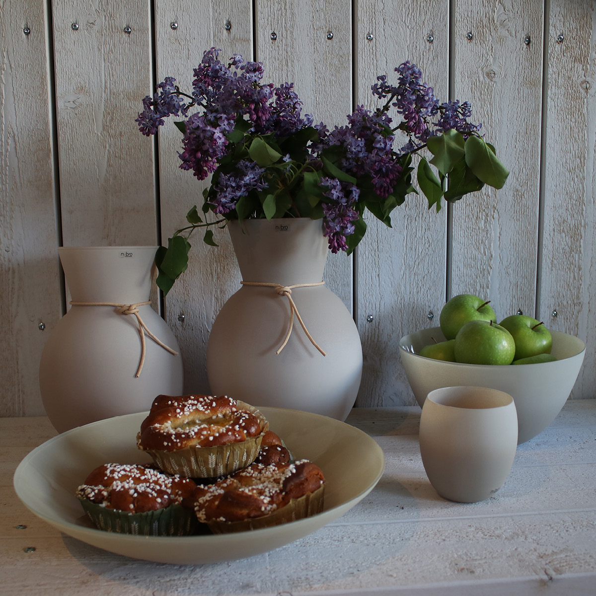 Nybro Crystal Happy Fat 30 cm Cappuccino