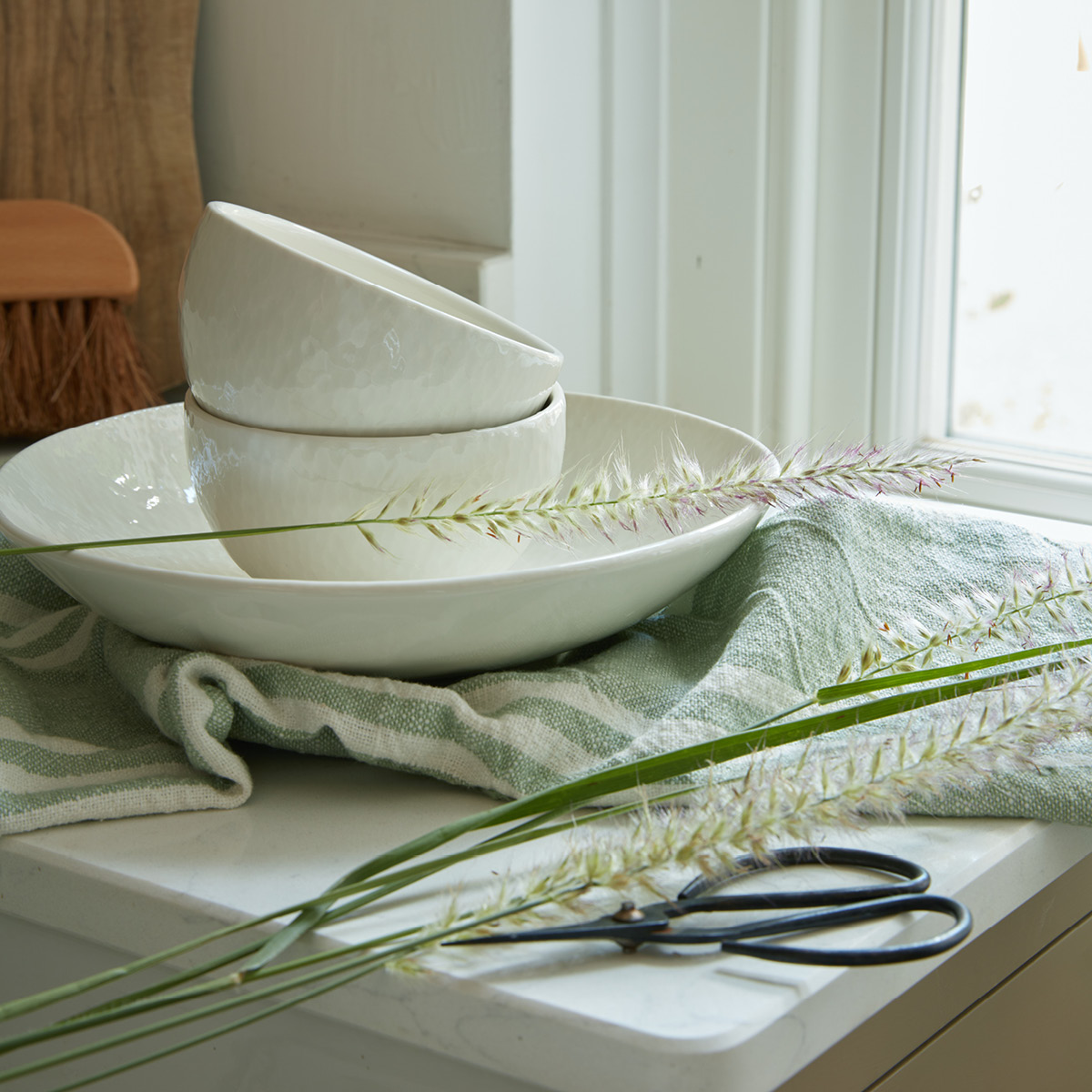 Denby Carve White pastatallrik 23 cm vit