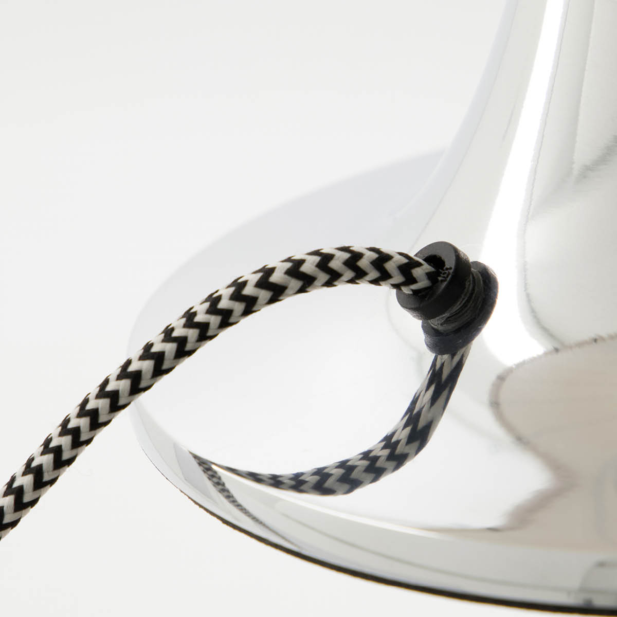 House Doctor Bordlampe Tulip 50x26 cm sølv