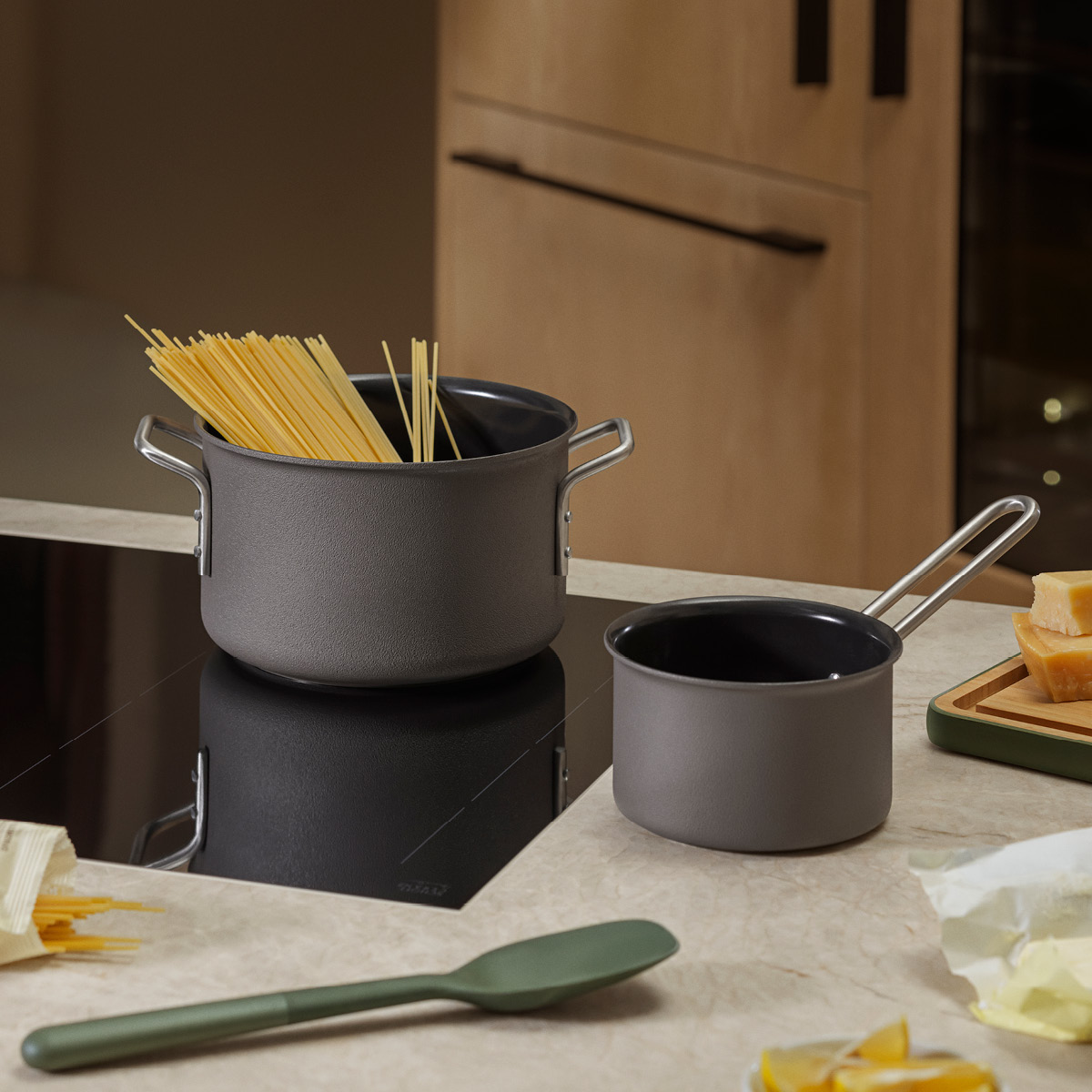 Eva Trio Grey Line gryte 3,8L 20 cm keramisk Slip-Let