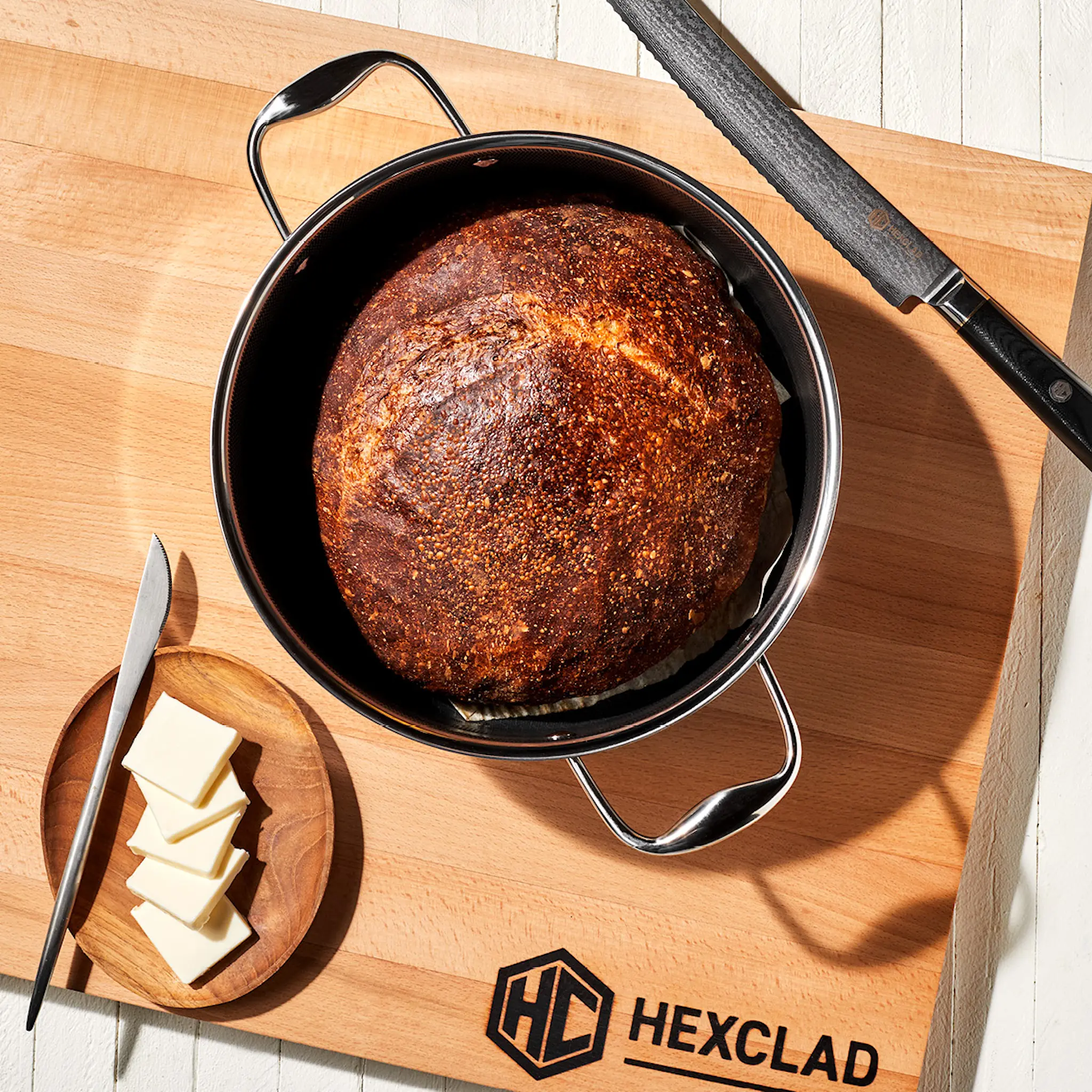 Hexclad Hybrid dutch oven gryta med stållock 4,7 L