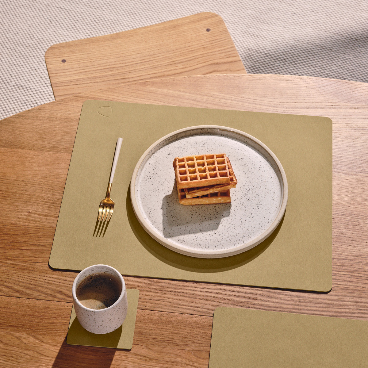 LIND DNA Square Nupo Pöytätabletti 35x45 cm Khaki