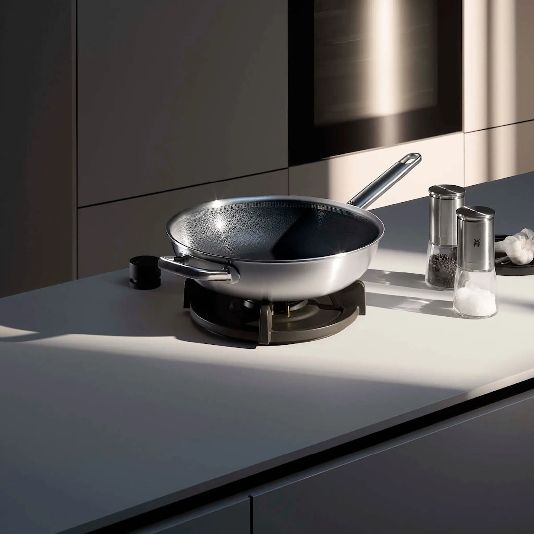 WMF Ultimate Profi Resist stekpanna 28 cm hybrid hög