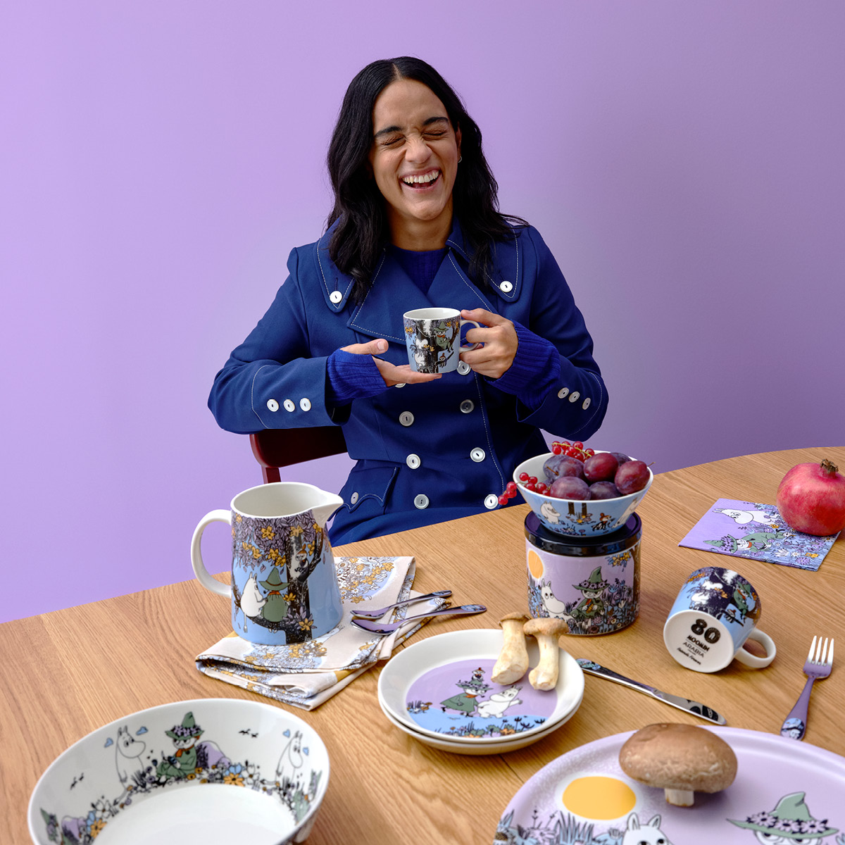 Moomin Arabia Mummi kjøkkenhåndkle 50x70 cm Venner for alltid