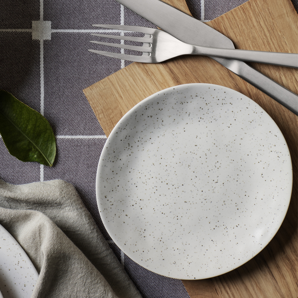 Broste Copenhagen Nordic Vanilla Tallrik 20 cm Cream