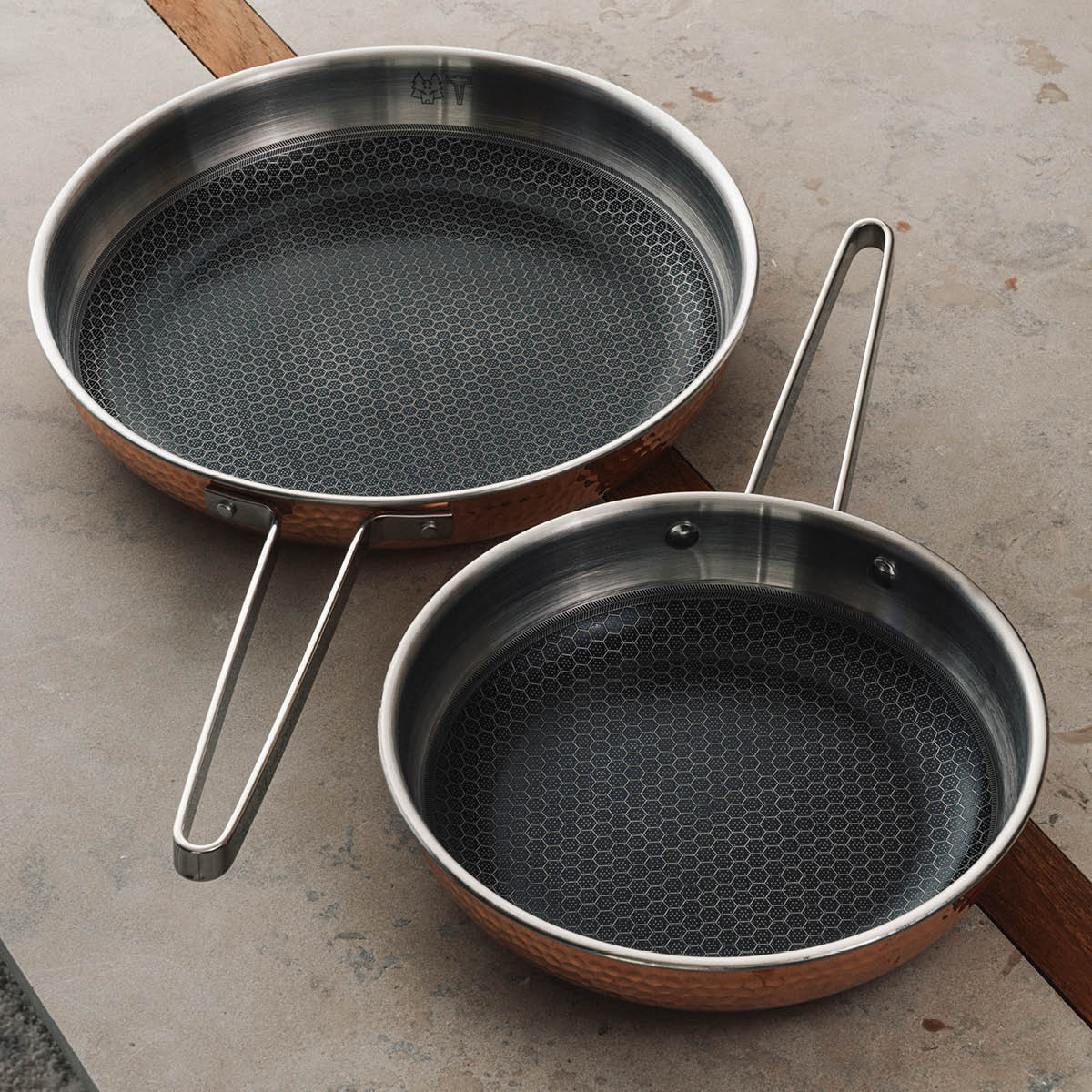 Vargen & Thor Mjölner YB stekepannesett 2 deler 22+28 cm kobber