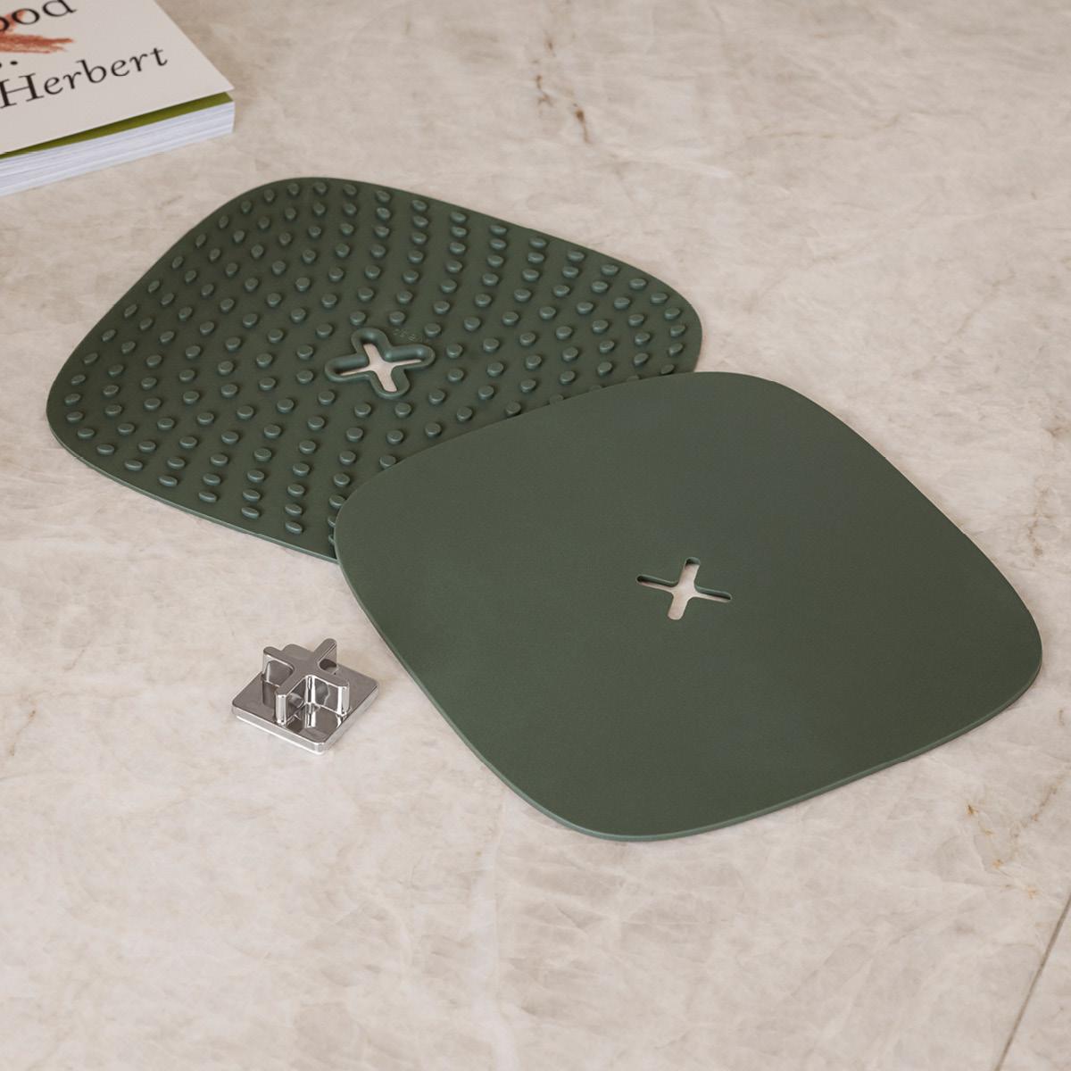 Eva Solo Green Tools Grytlappar 18x18 cm med krok grön