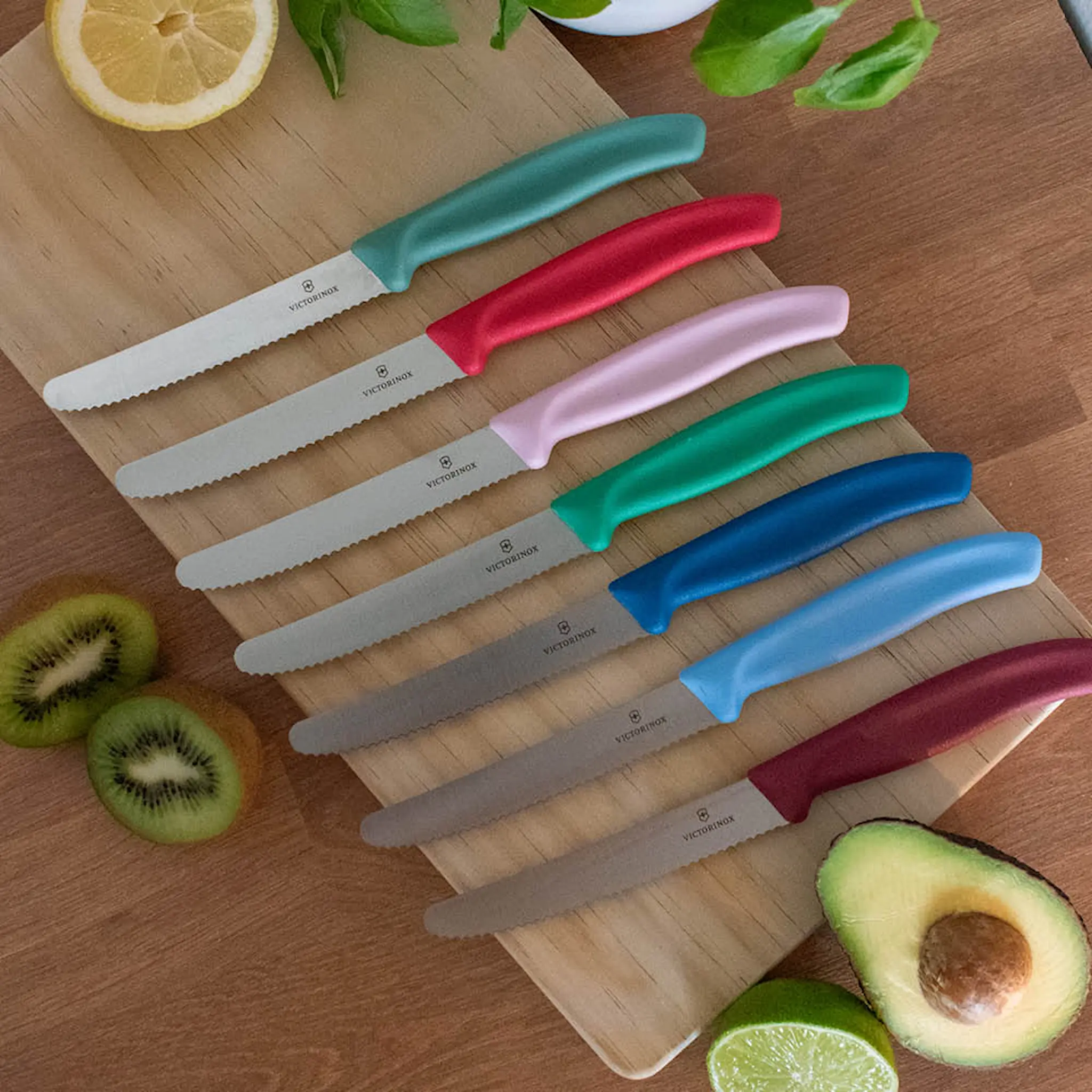 Victorinox Swiss Classic tomatkniv 11 cm lys grønn