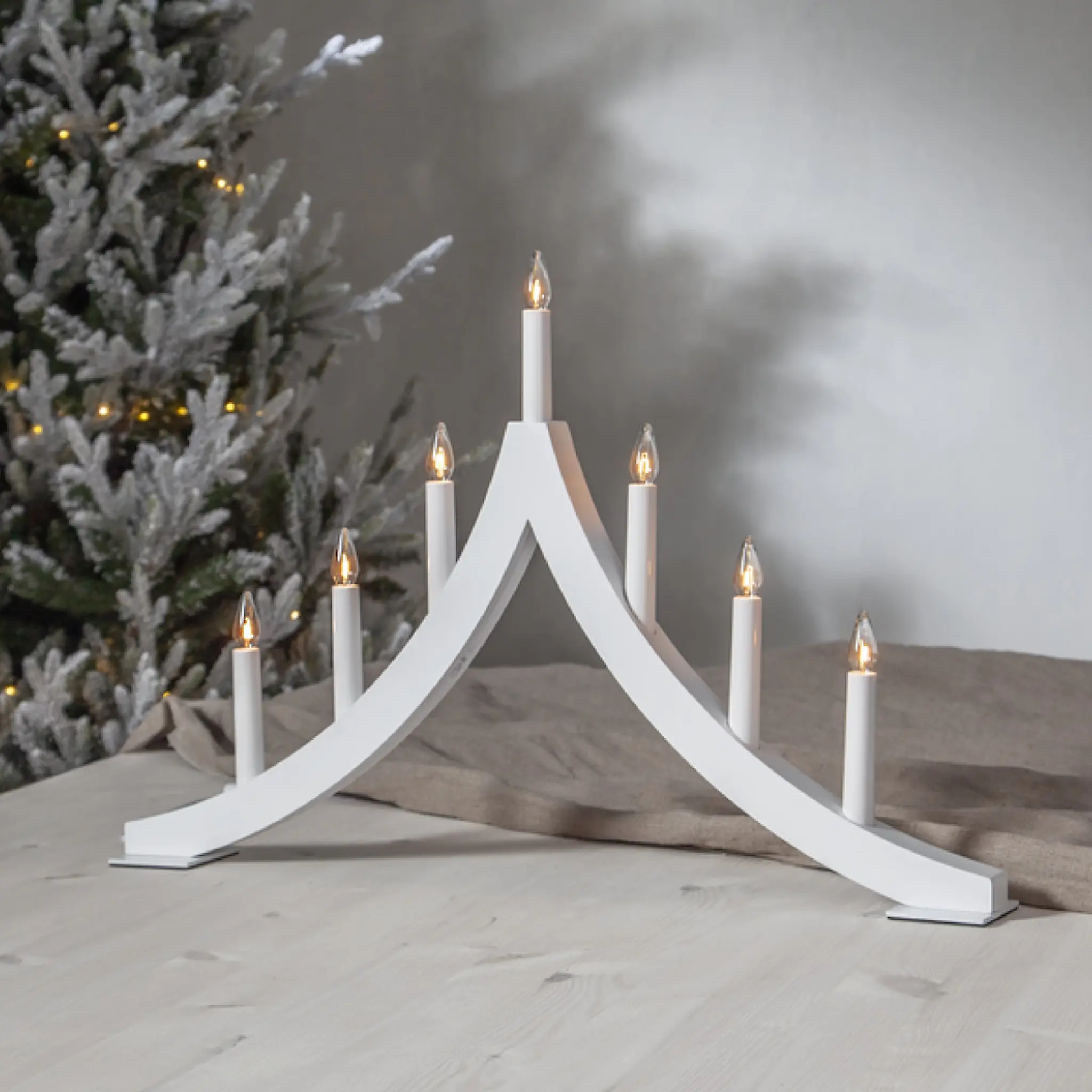 Star Trading Pagod Sähkökynttelikkö 7 lamppua Valkoinen