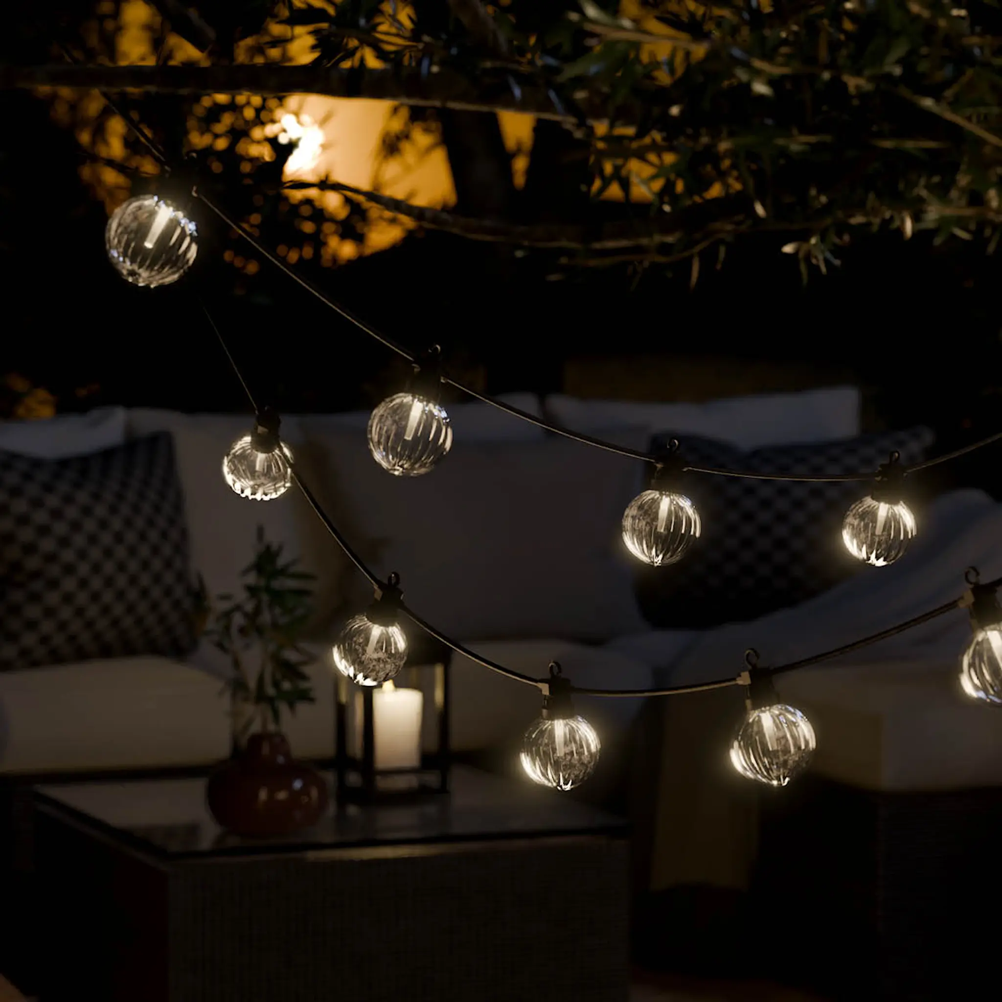 DeluxeHomeart LED Valosarja aloitussarja 6 m Stripe