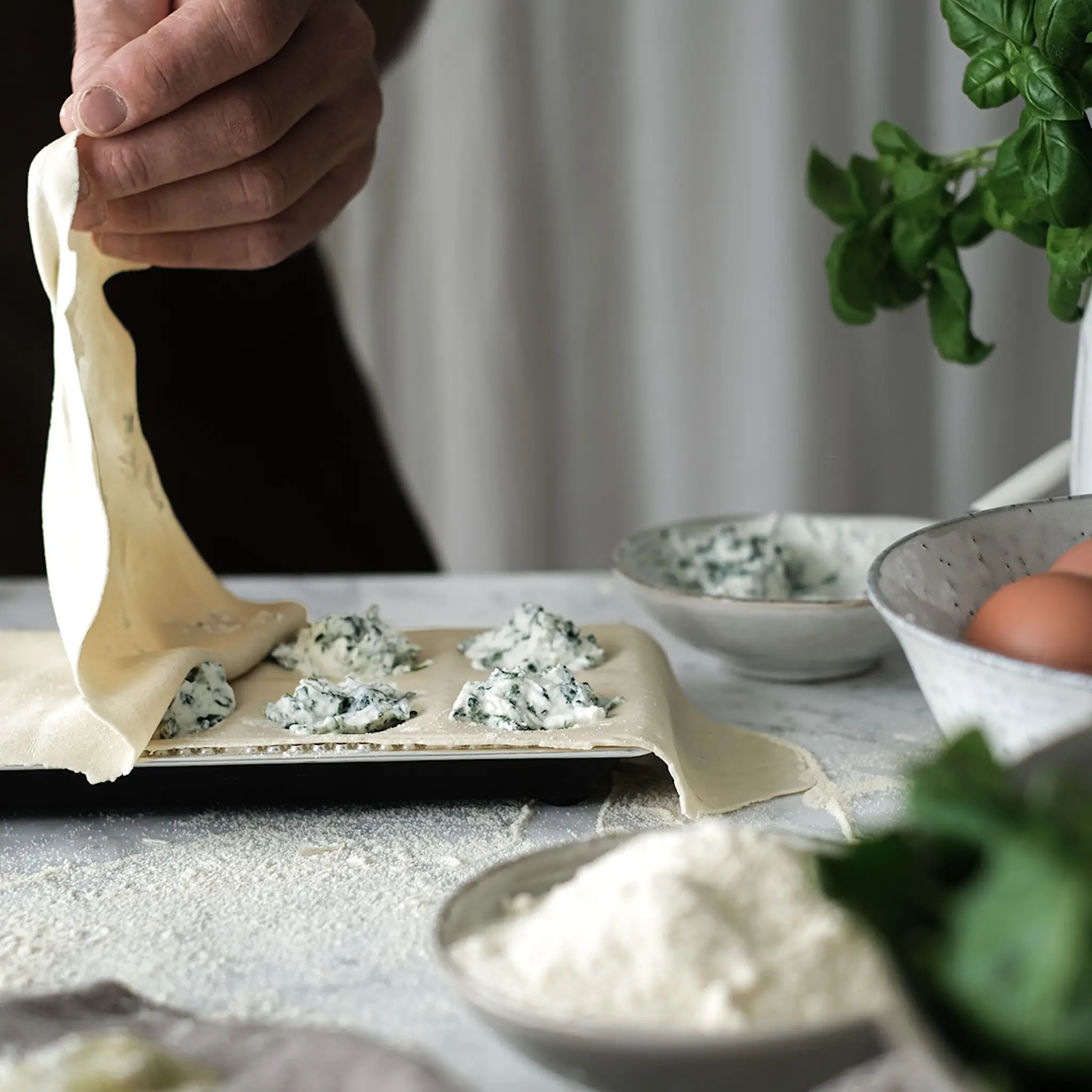 Modern House Pasta La Vista ravioliform med kavel