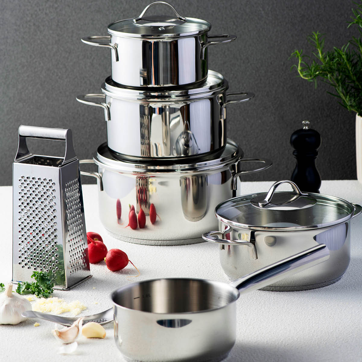 Modern House Kitchen Essentials grytset 3 delar 1,8/2,8/3,5 L med lock blank