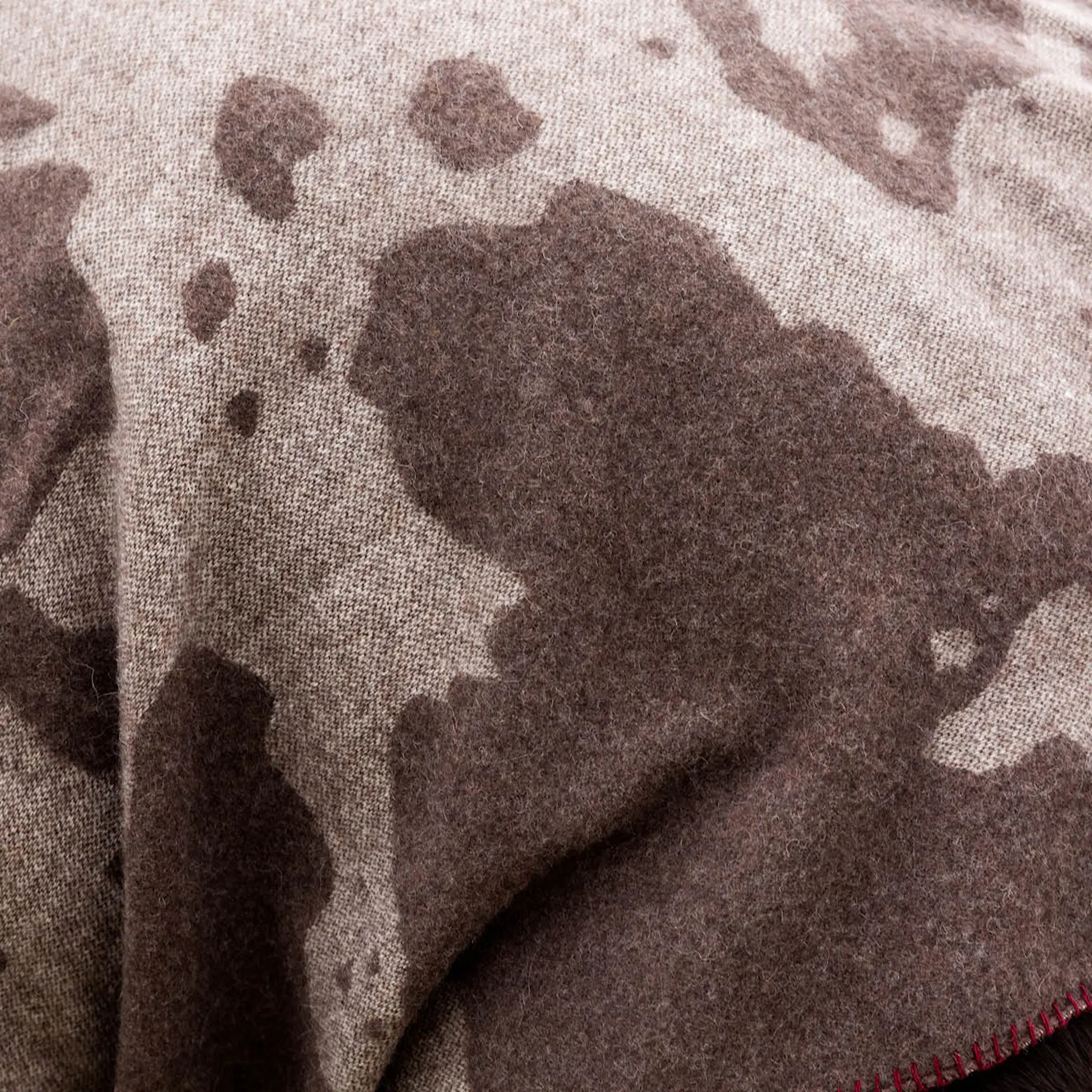 ByOn Anima pläd merinoull 200x130 cm ko