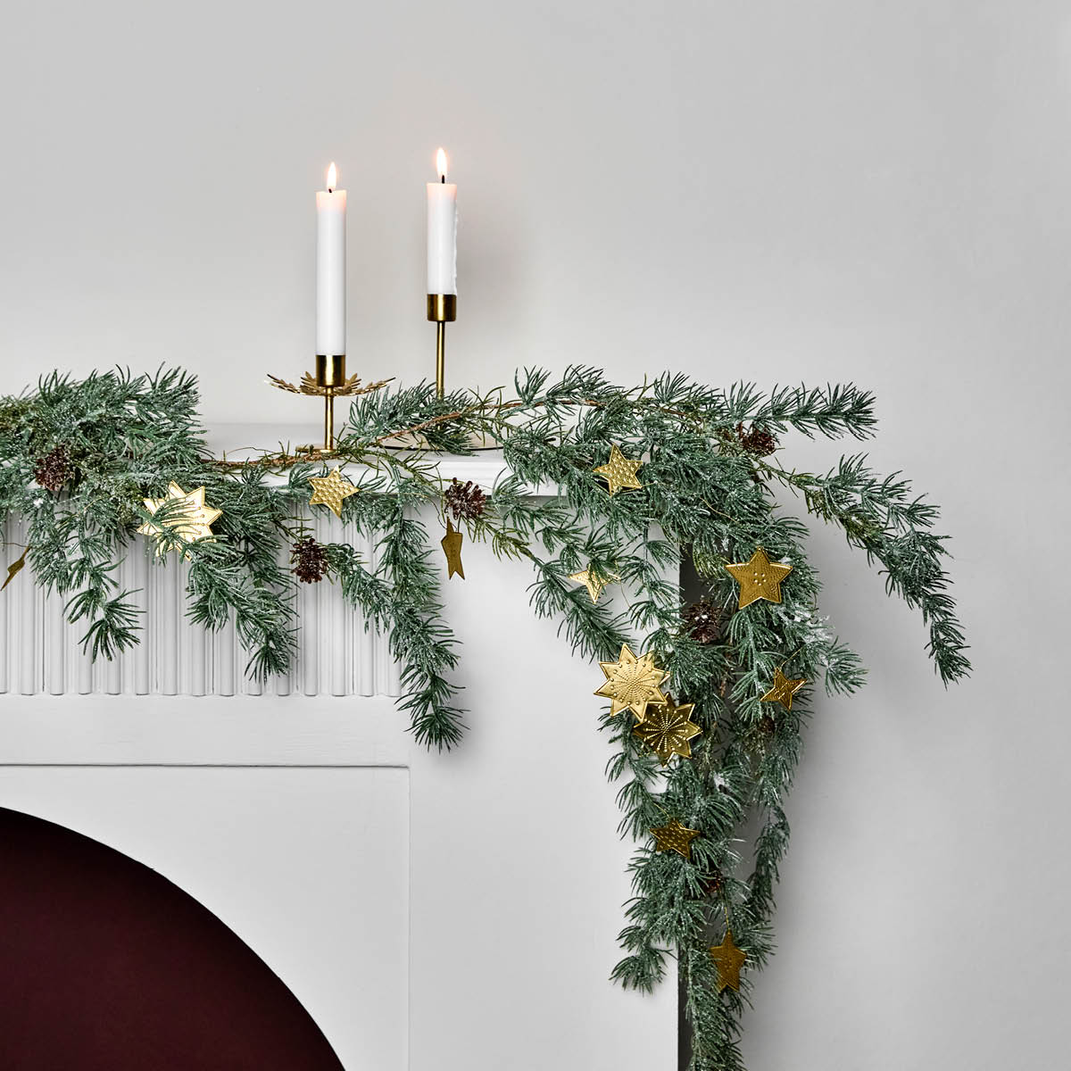 House Doctor Stars girlang 200 cm antik mässing