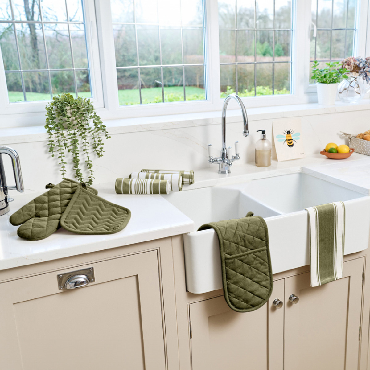 Dexam Love Colour randig kökshandduk 70x45 cm olivgrön