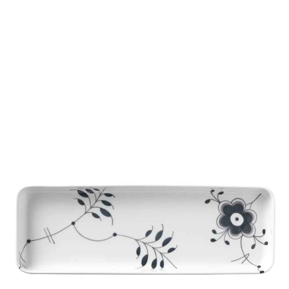 Black Fluted Mega Tarjoiluastia 36x12 cm