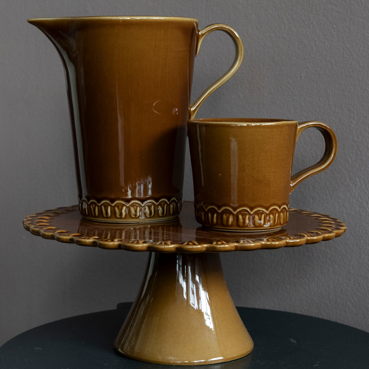 PotteryJo Tulipa Tårtfat 30 cm Umbra