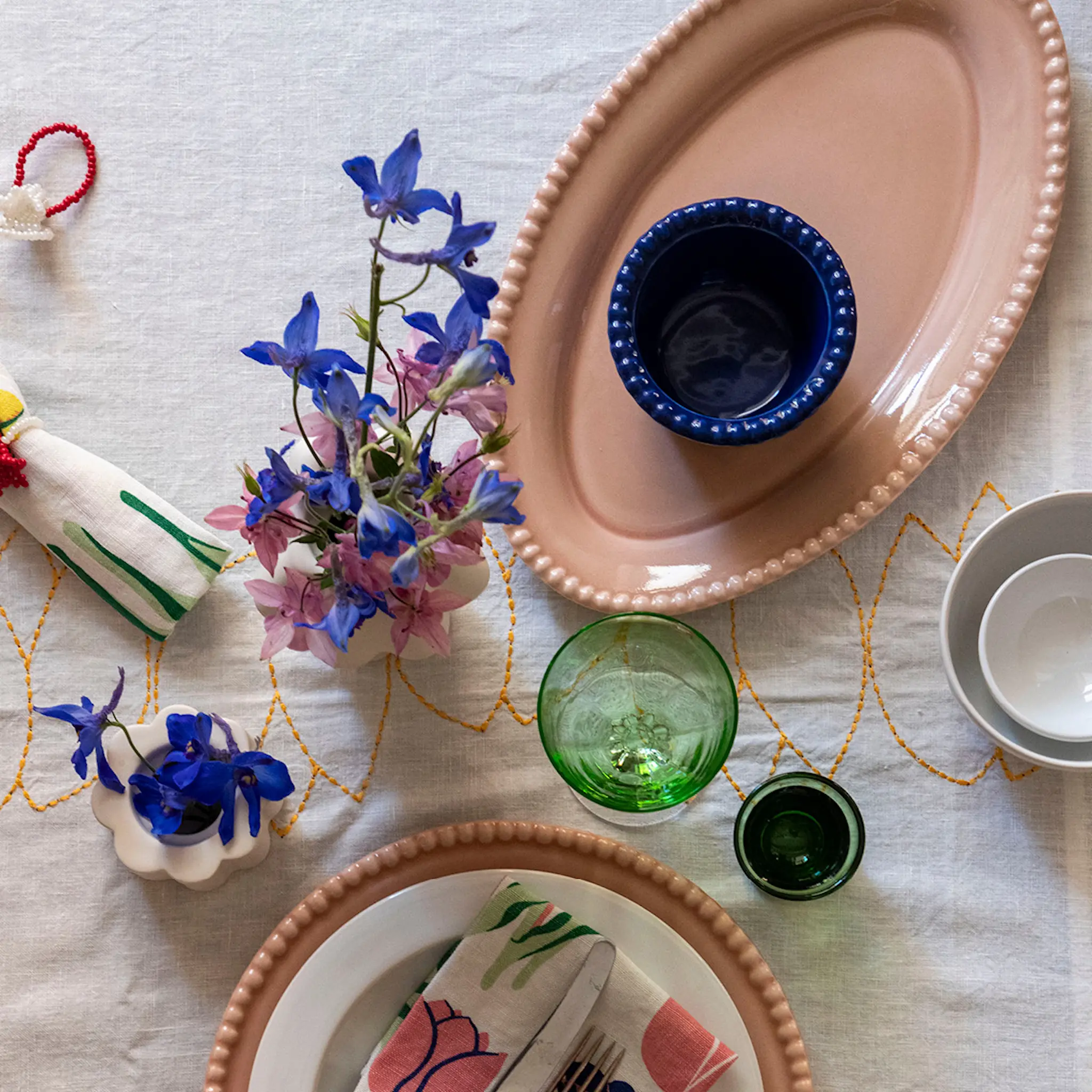 PotteryJo Daria Tarjoilulautanen soikea 35 cm Accolade