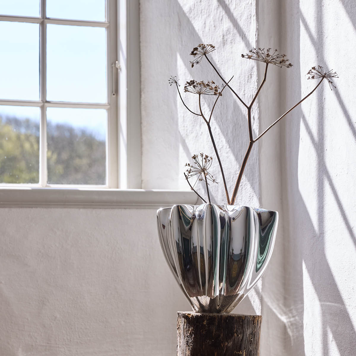 Mette Ditmer Shell vase 30 cm krom