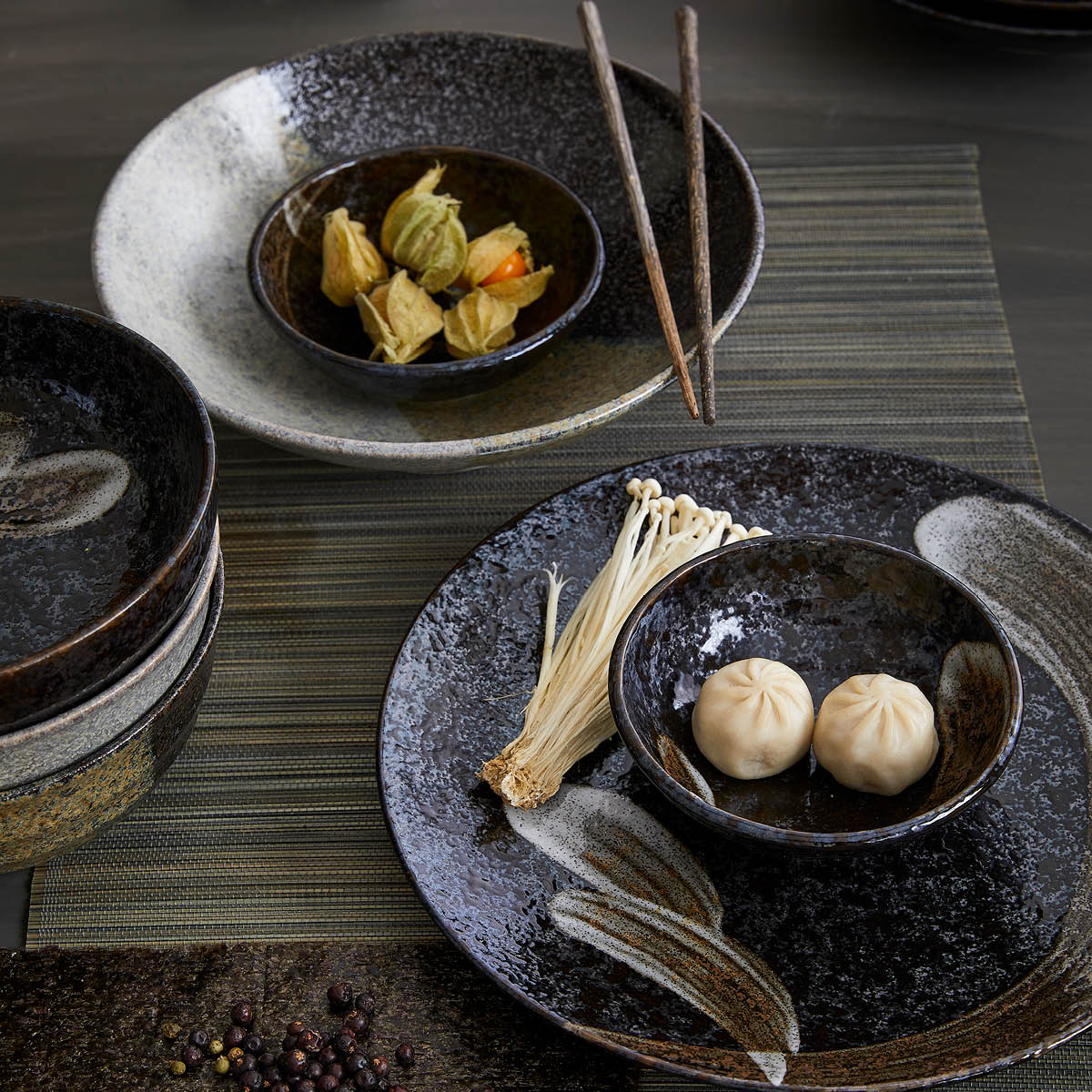 Tokyo Design Studio Arahake Lautanen 22,7 cm