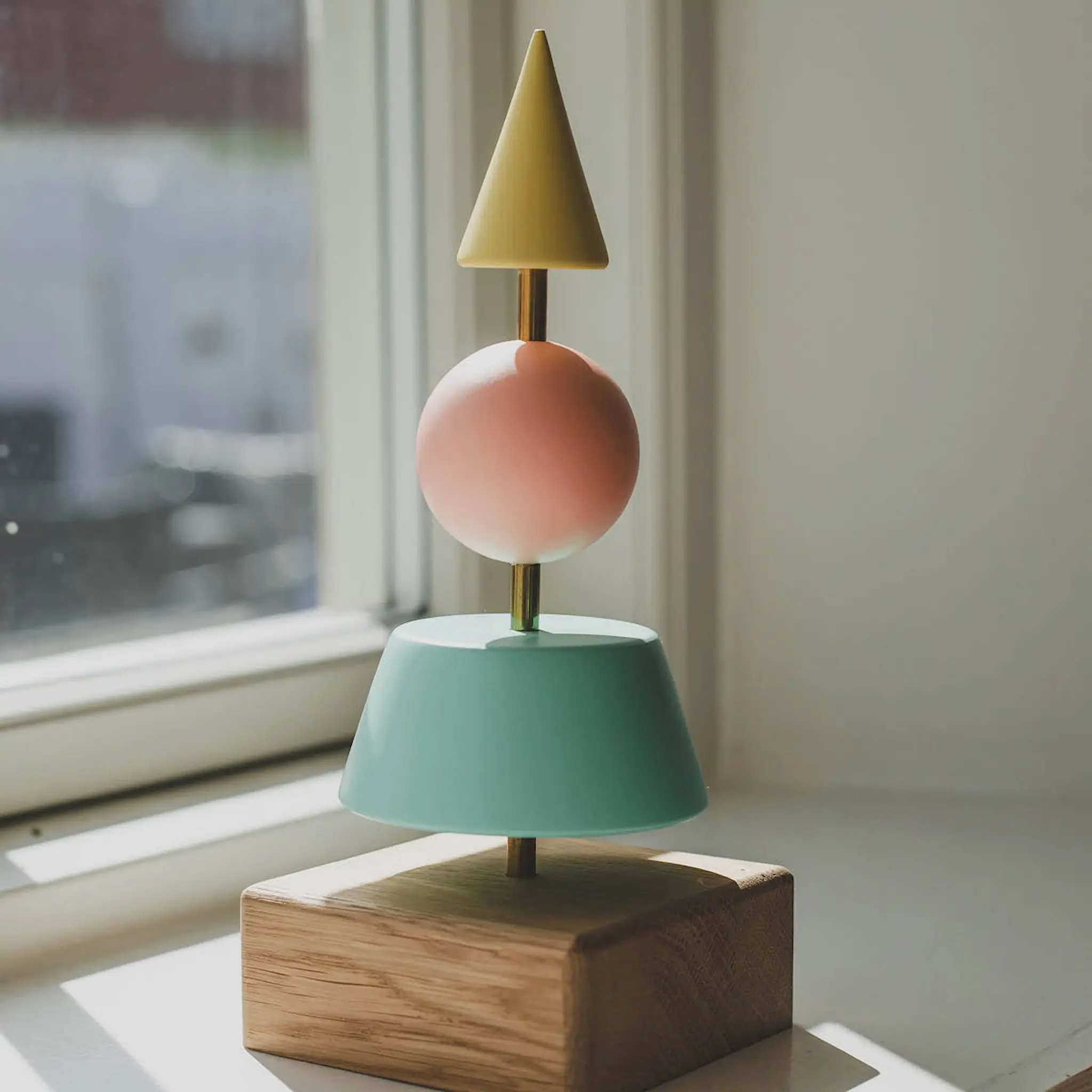 FableWood Puufiguuri Joulukuusi Helga 21 cm Turkoosi/Roosa/Keltainen