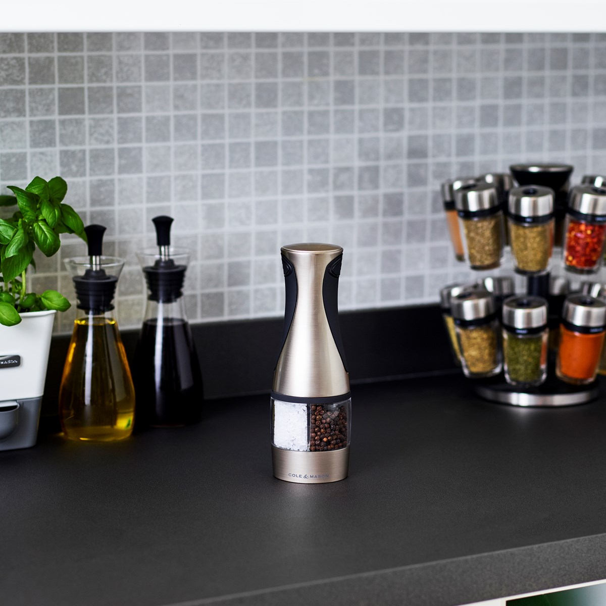 Cole & Mason Core electric 2 i 1 salt- og pepperkvern 22,5 cm