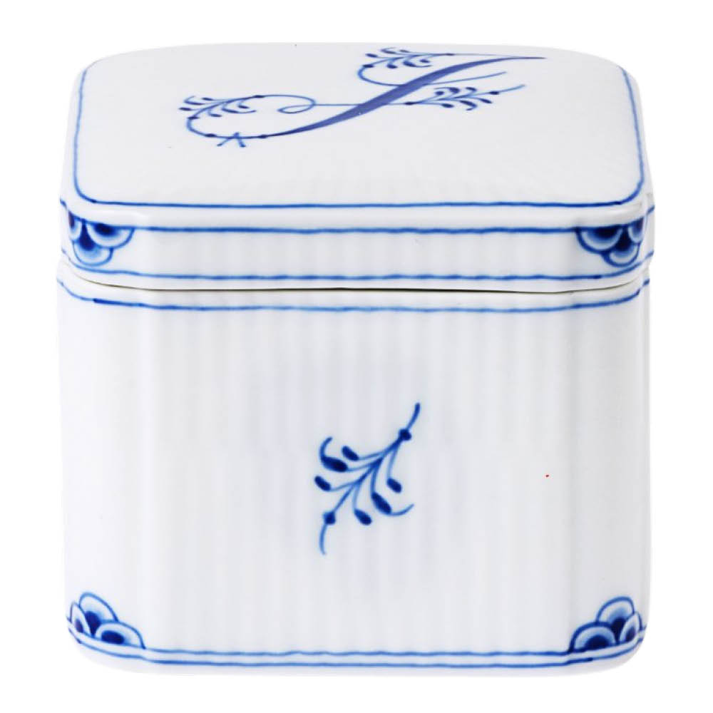 Royal Copenhagen Alphabet Collection firkantet bonbonniere J 13 cl blå/hvit