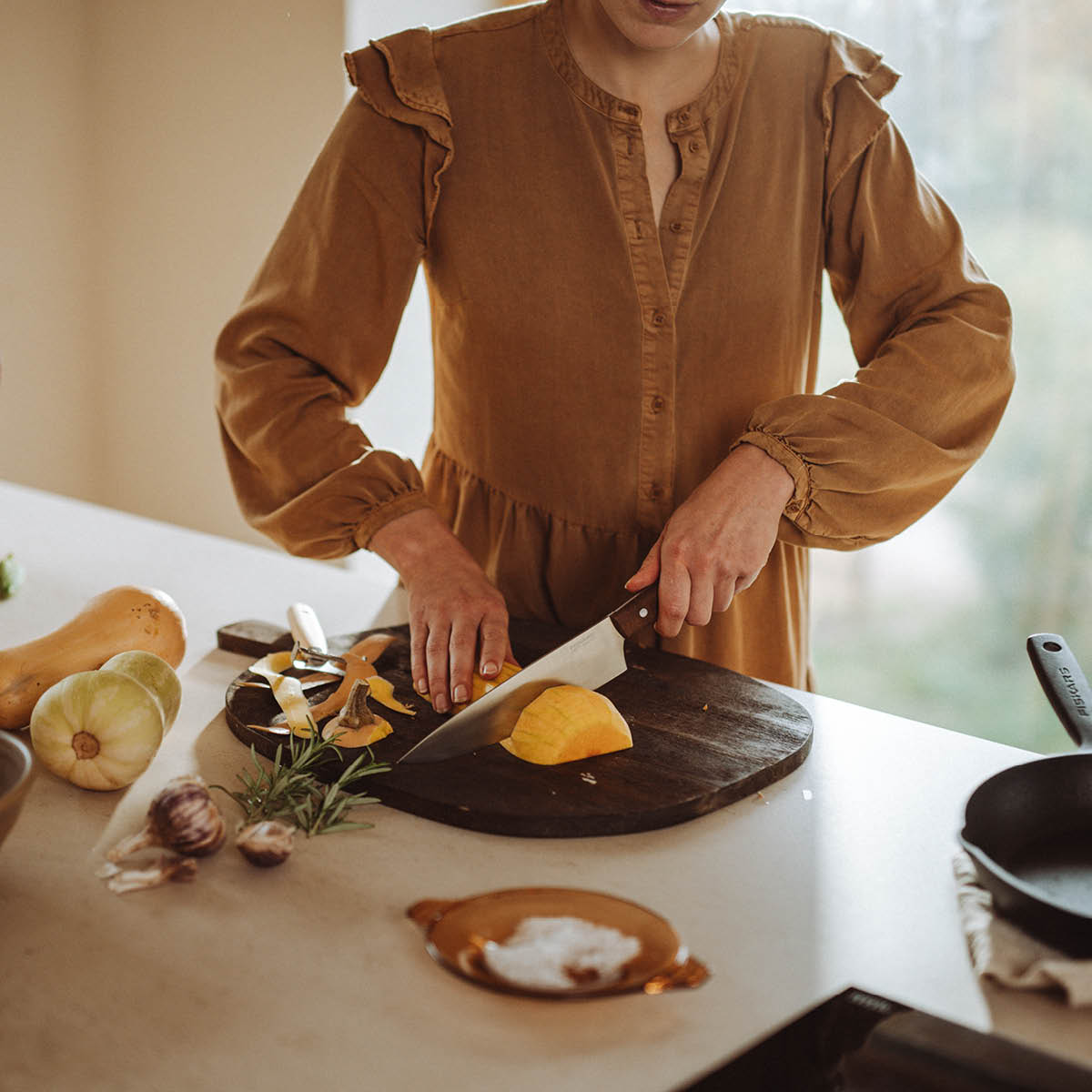 Fiskars Folken kokkekniv 20 cm tre/stål