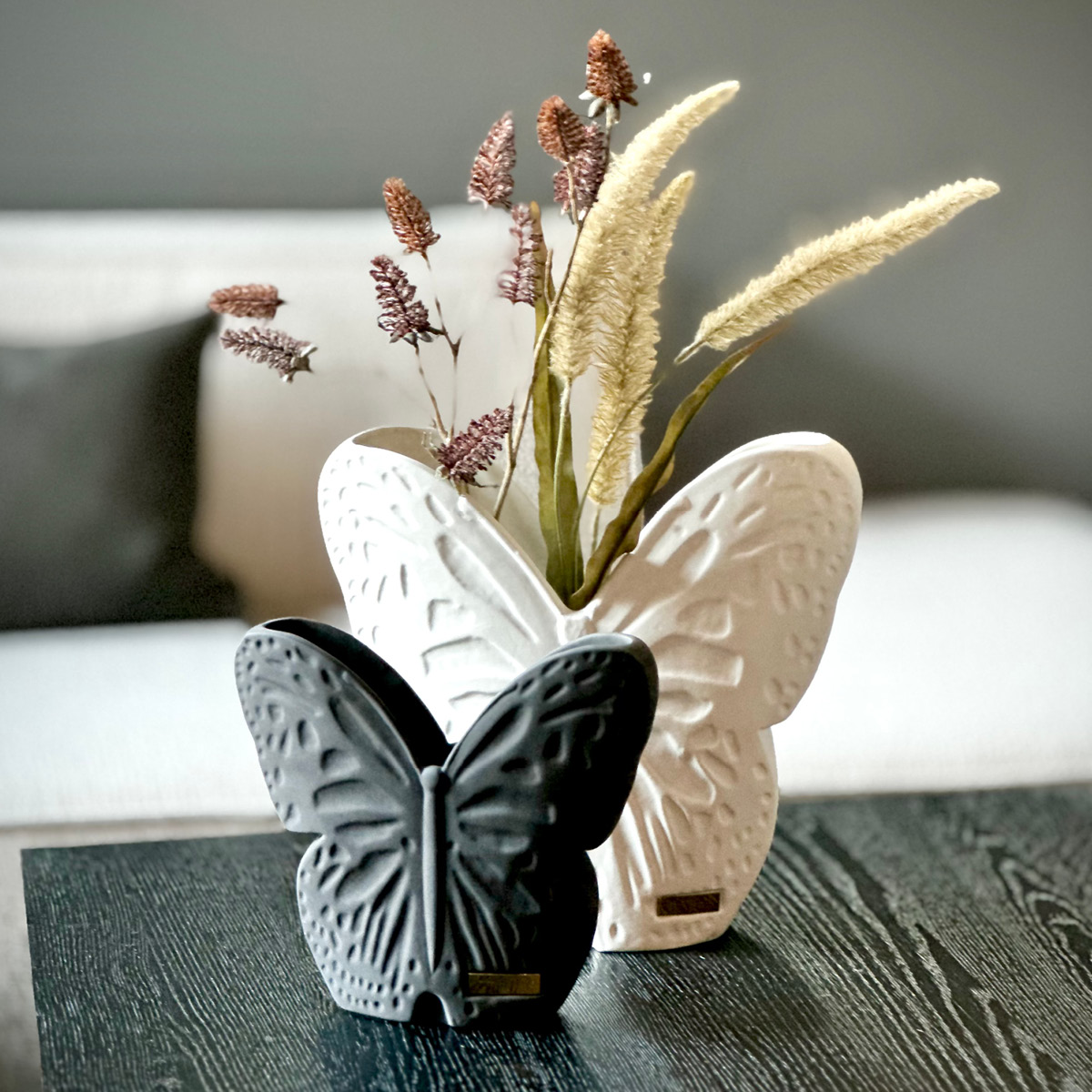 Carolina Gynning Secret Butterfly vas 22 cm svart