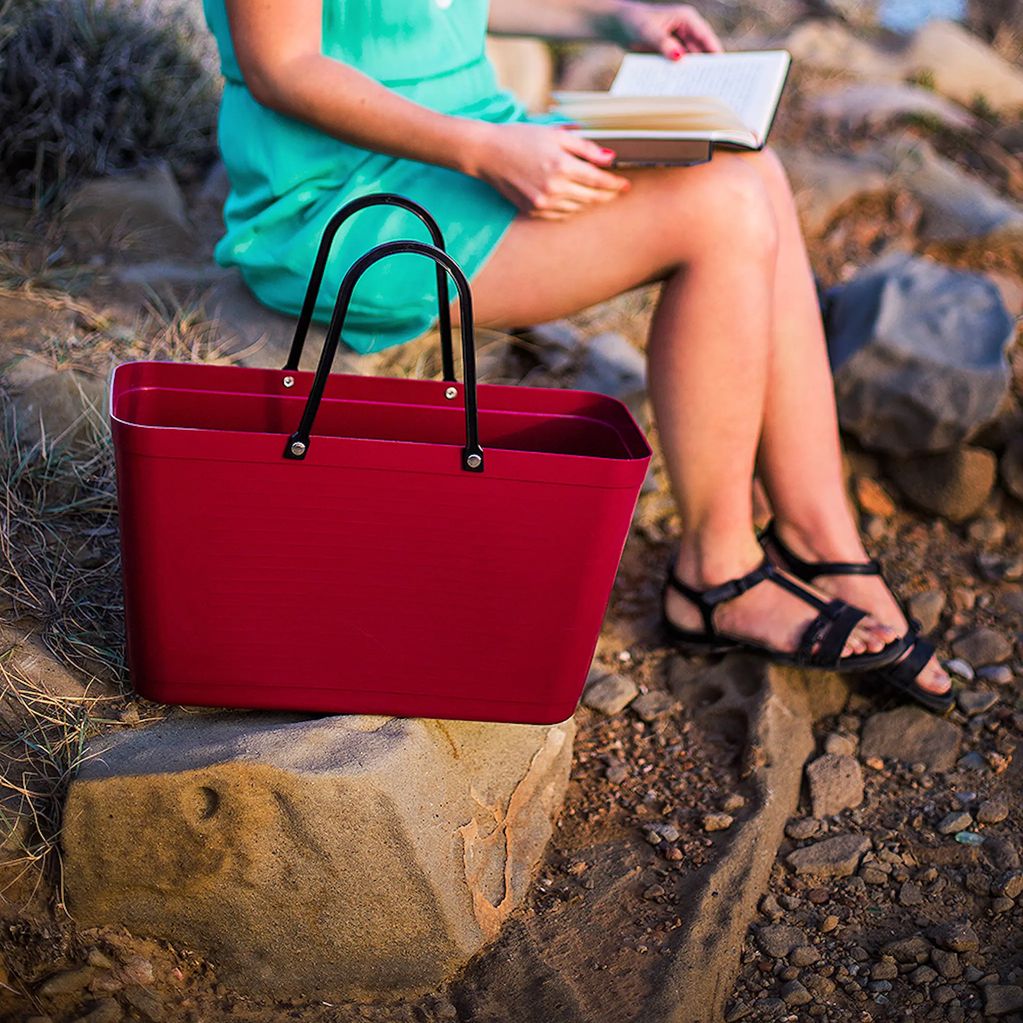 Hinza Green Plastic Laukku Iso Viininpunainen