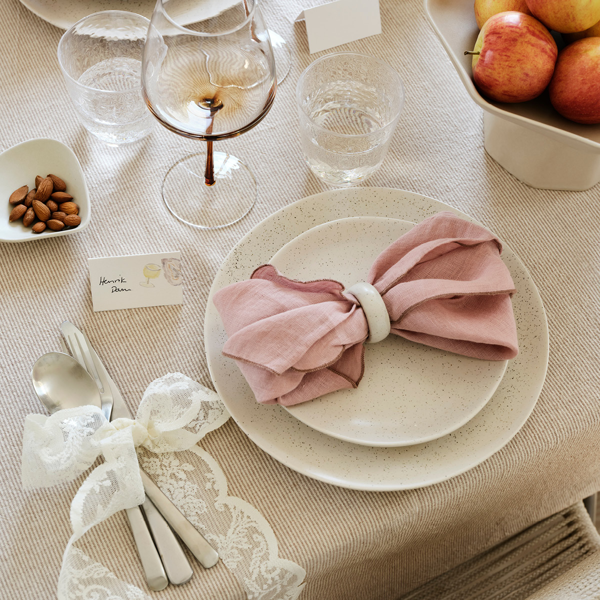 Broste Copenhagen Gracie Bordsduk 160x200 cm Naturvit