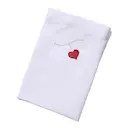 Tygservett 50x50 cm vit med rött hjärta