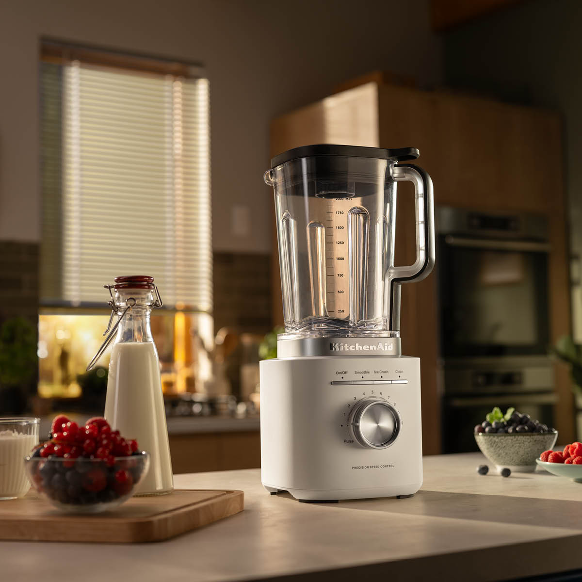 KitchenAid Pure Power blender 5KSB2073 2,0 L porcelain white