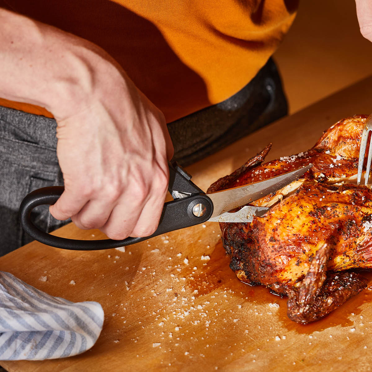 Fiskars Essential fuglesaks 23 cm svart