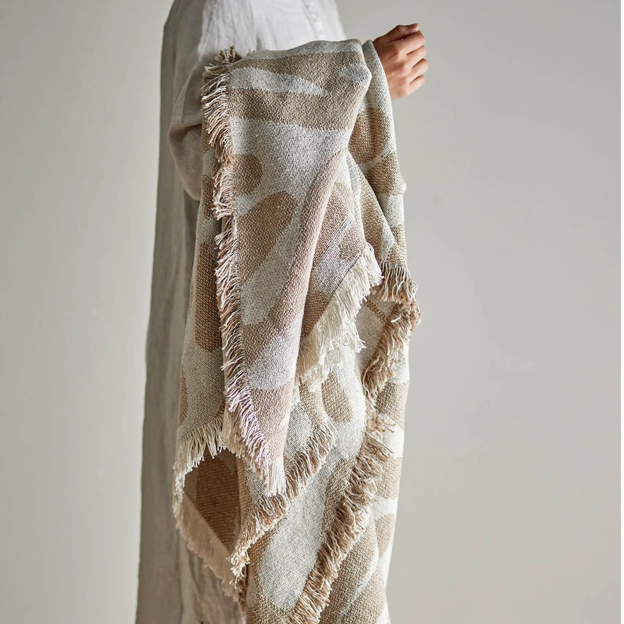 Bloomingville Viltti Alk 160x130 cm ruskea