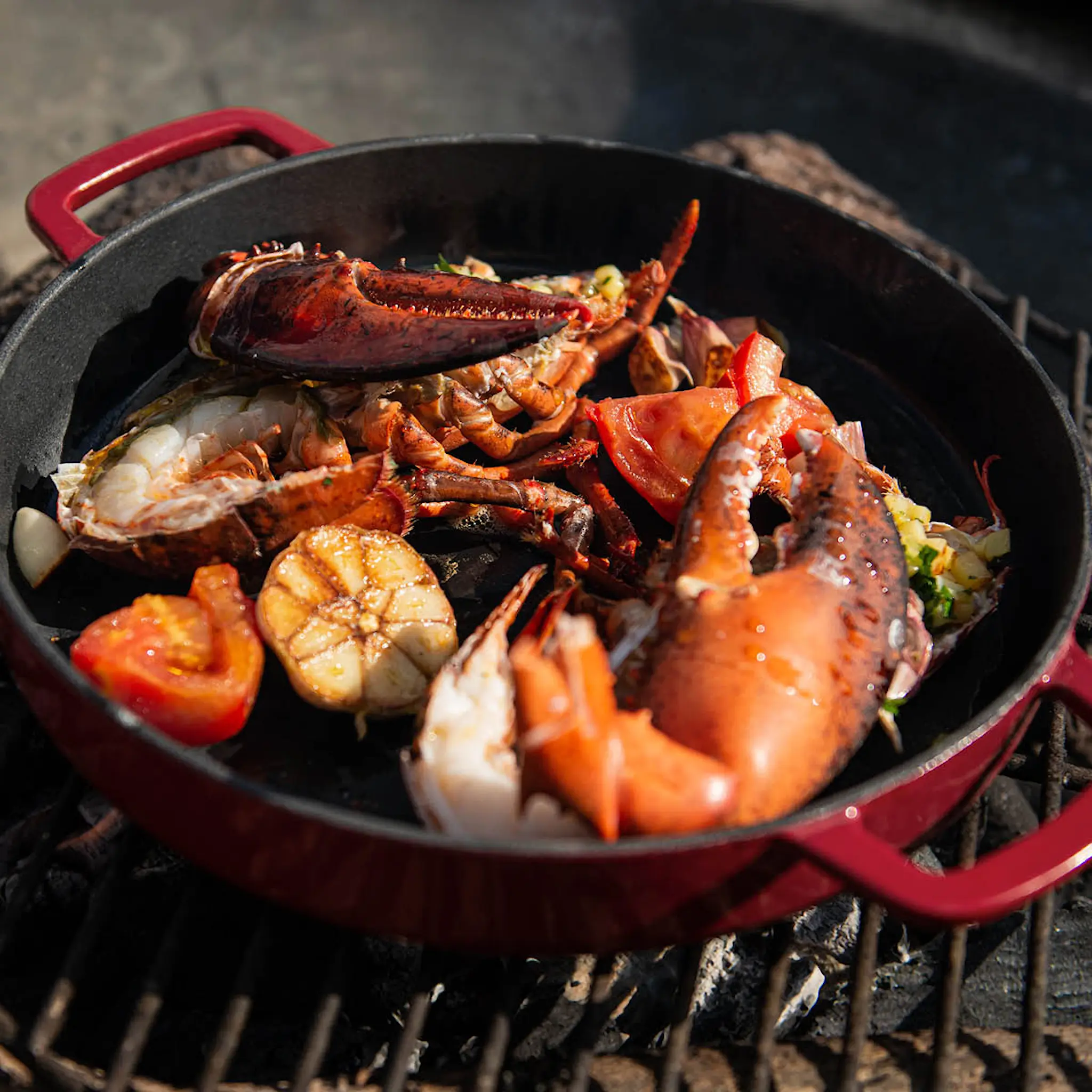 Combekk Emaloitu Valurautapannu 28 cm Bordeaux