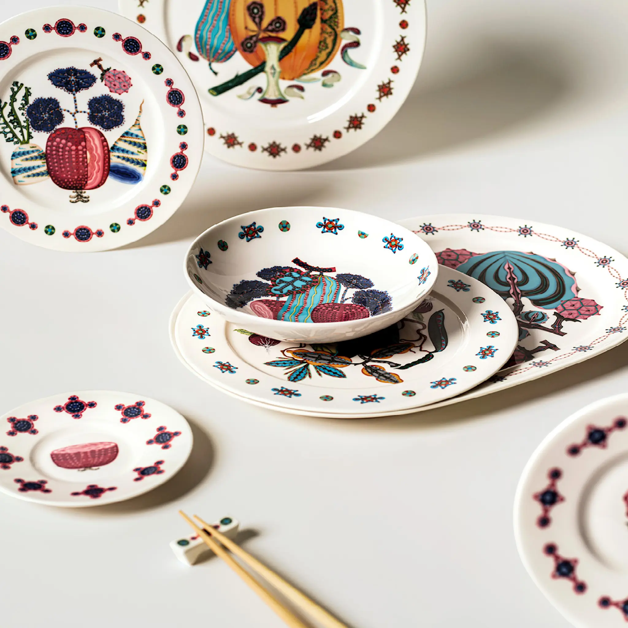 iittala Taika Sato Djup Tallrik 20 cm Flerfärgad