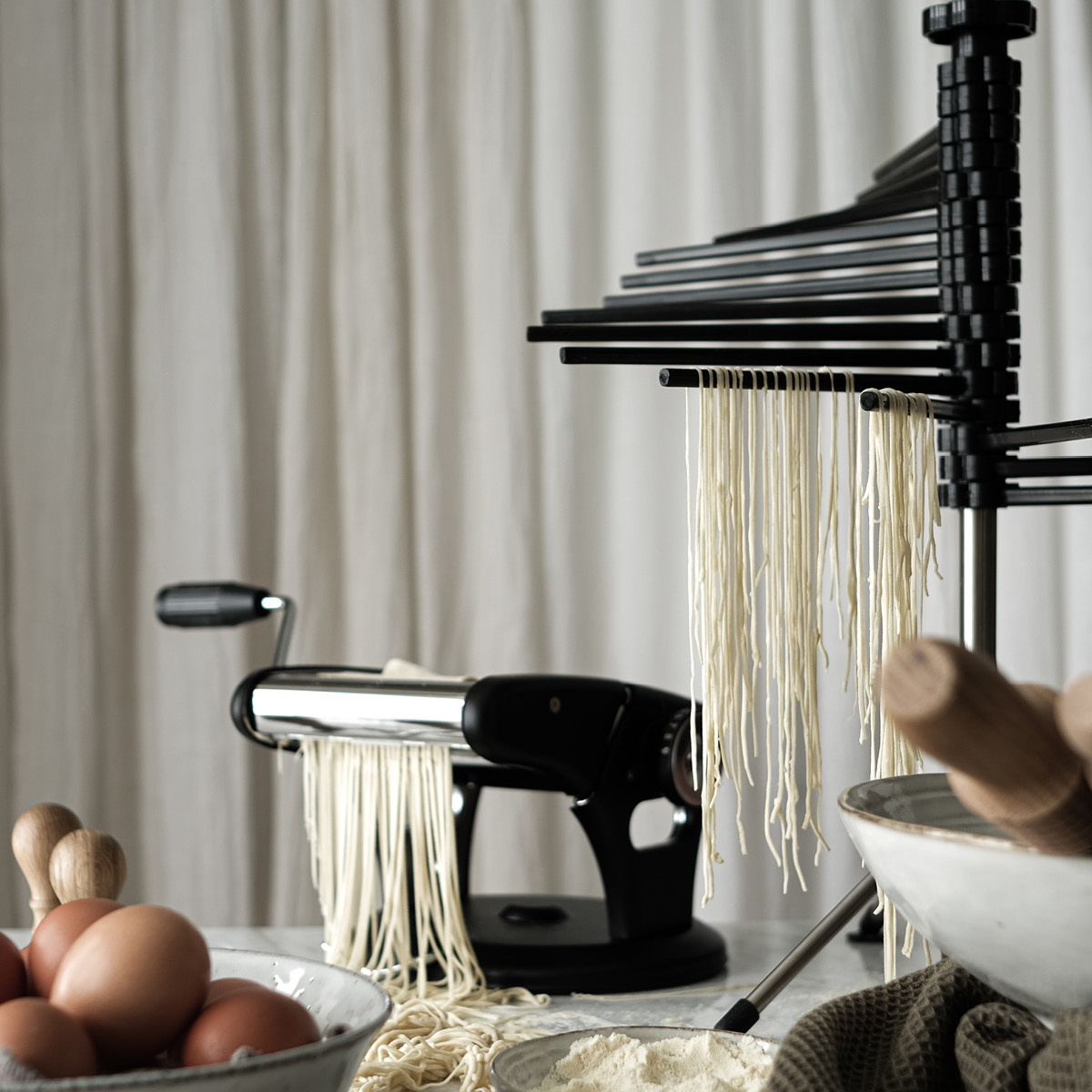 Modern House Pasta La Vista tørkestativ til pasta 25x53,5 cm blank/svart