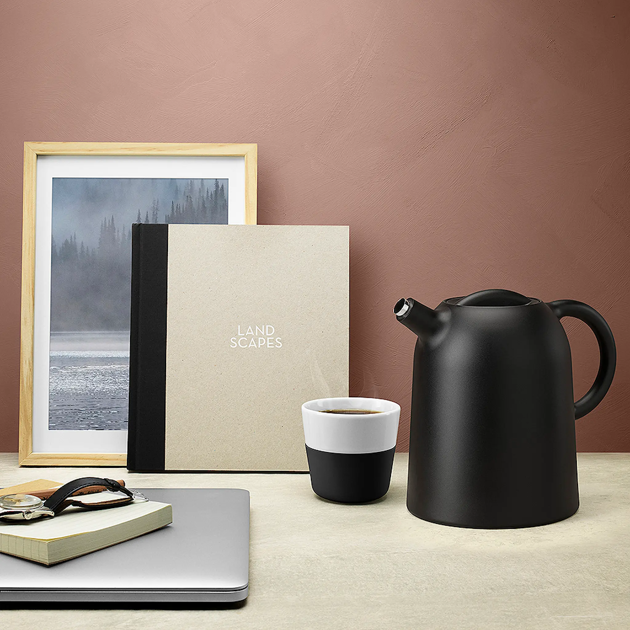 Eva Solo Thimble Termoskannu 1 L Musta