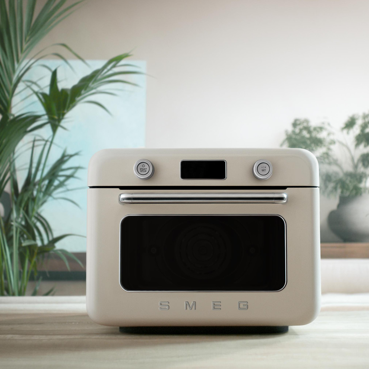 Smeg Frittstående dampovn COF01 krem