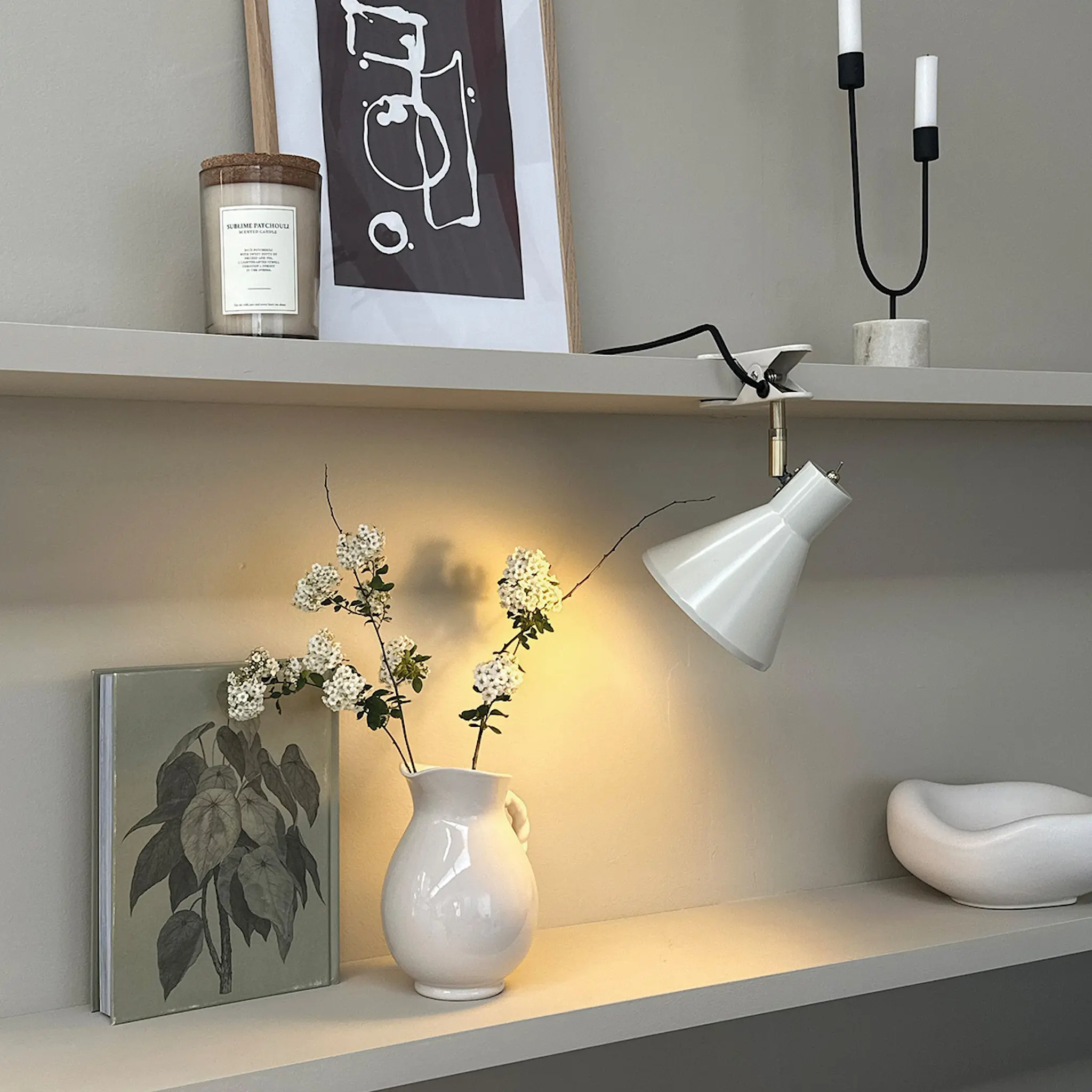 Dyberg Larsen Sleep klämlampa 16 cm vit